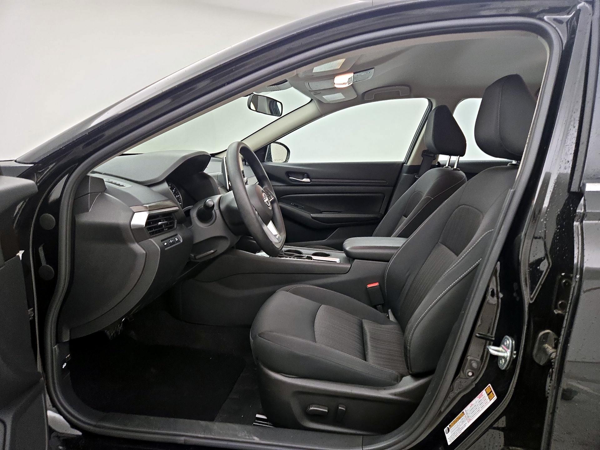 Thumbnail: 2025 Nissan Altima - 11