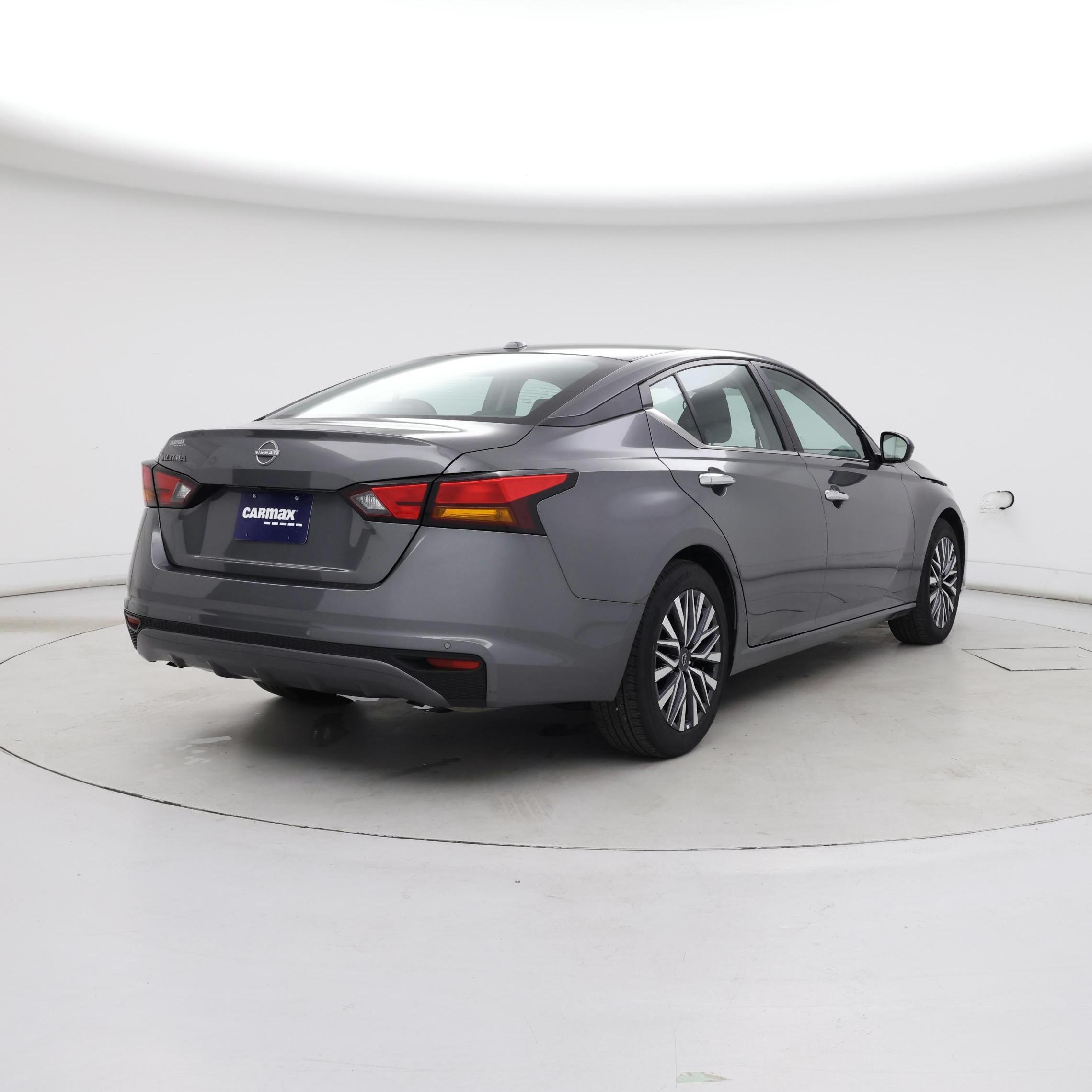 Thumbnail: 2025 Nissan Altima - 8