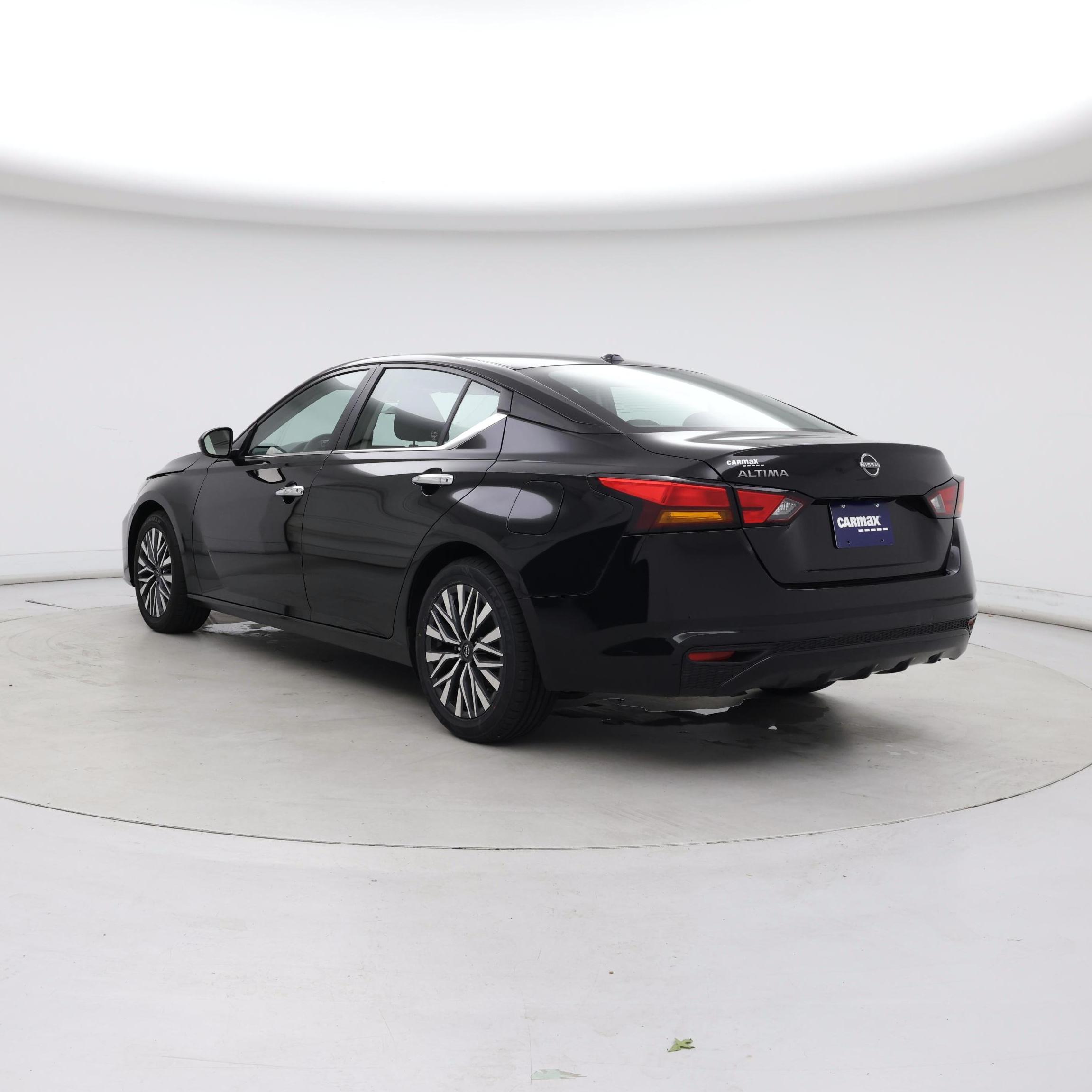 Thumbnail: 2025 Nissan Altima - 2