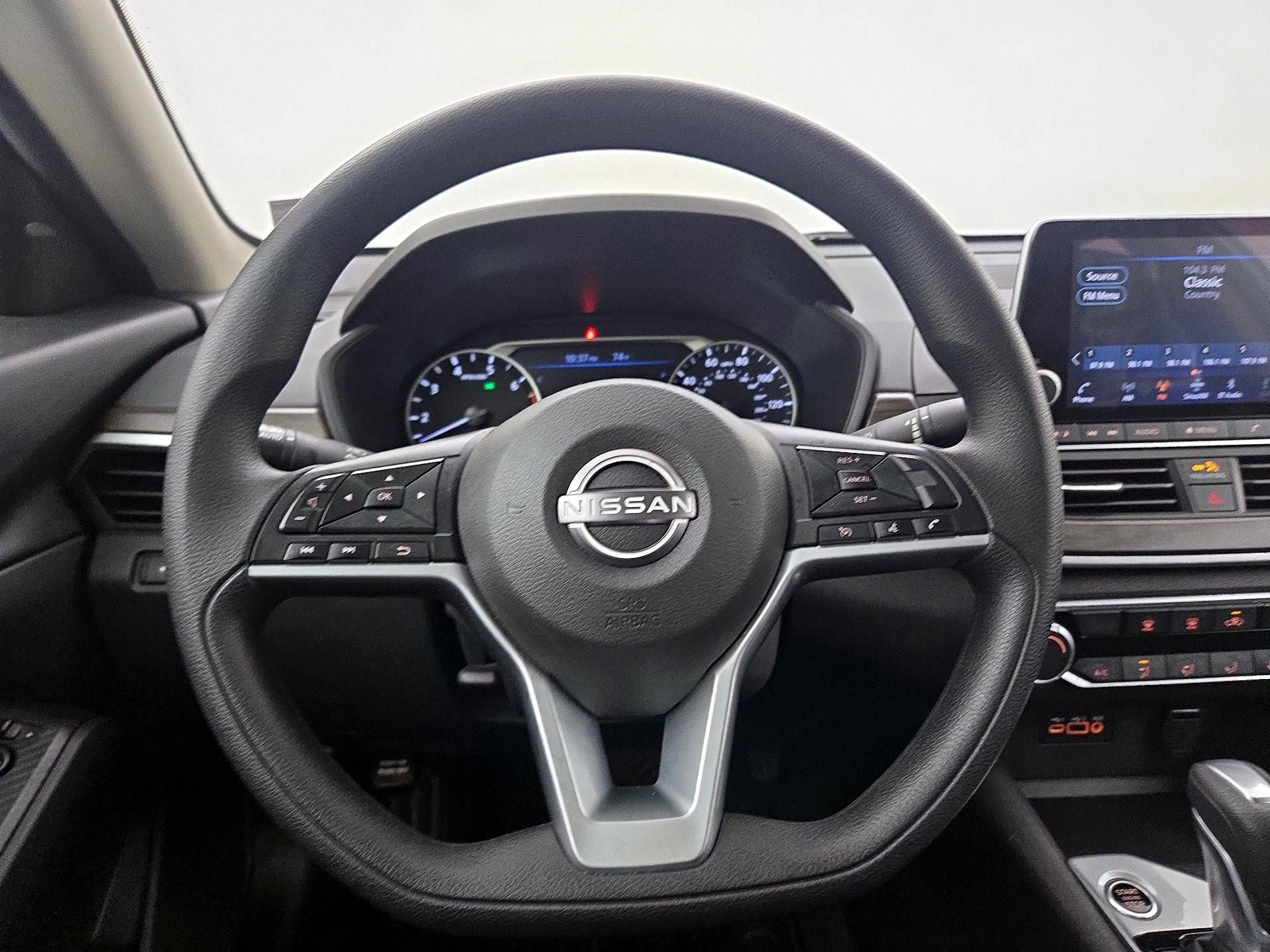 Thumbnail: 2025 Nissan Altima - 10