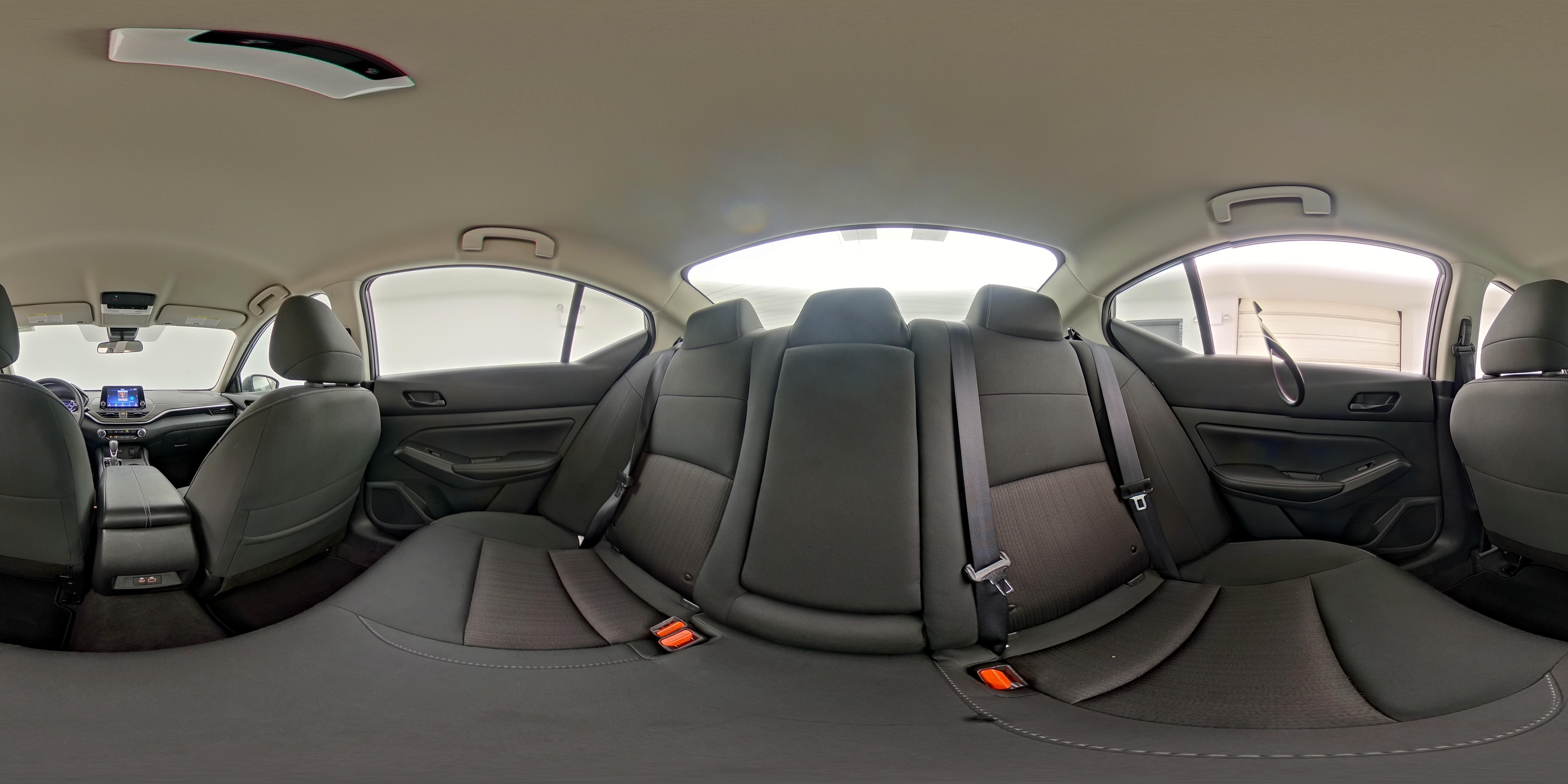 2025 Nissan Altima SV - Photo 25