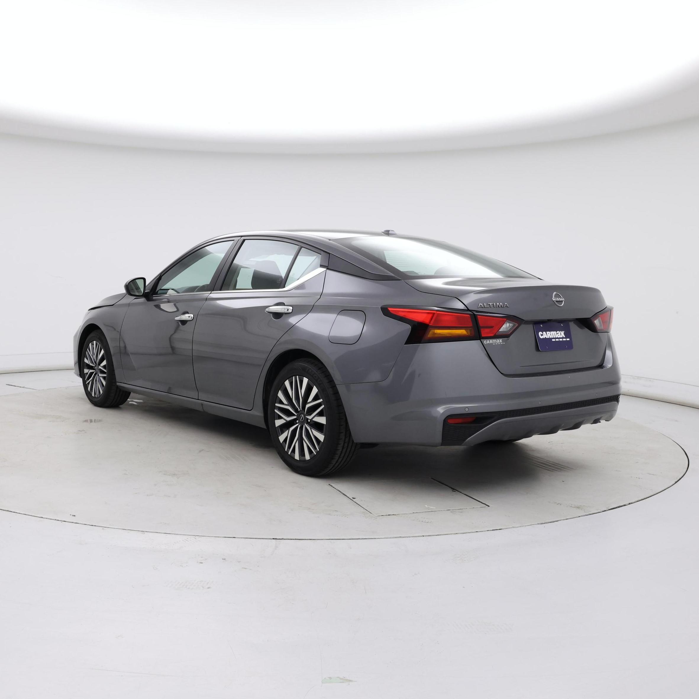 Thumbnail: 2025 Nissan Altima - 2