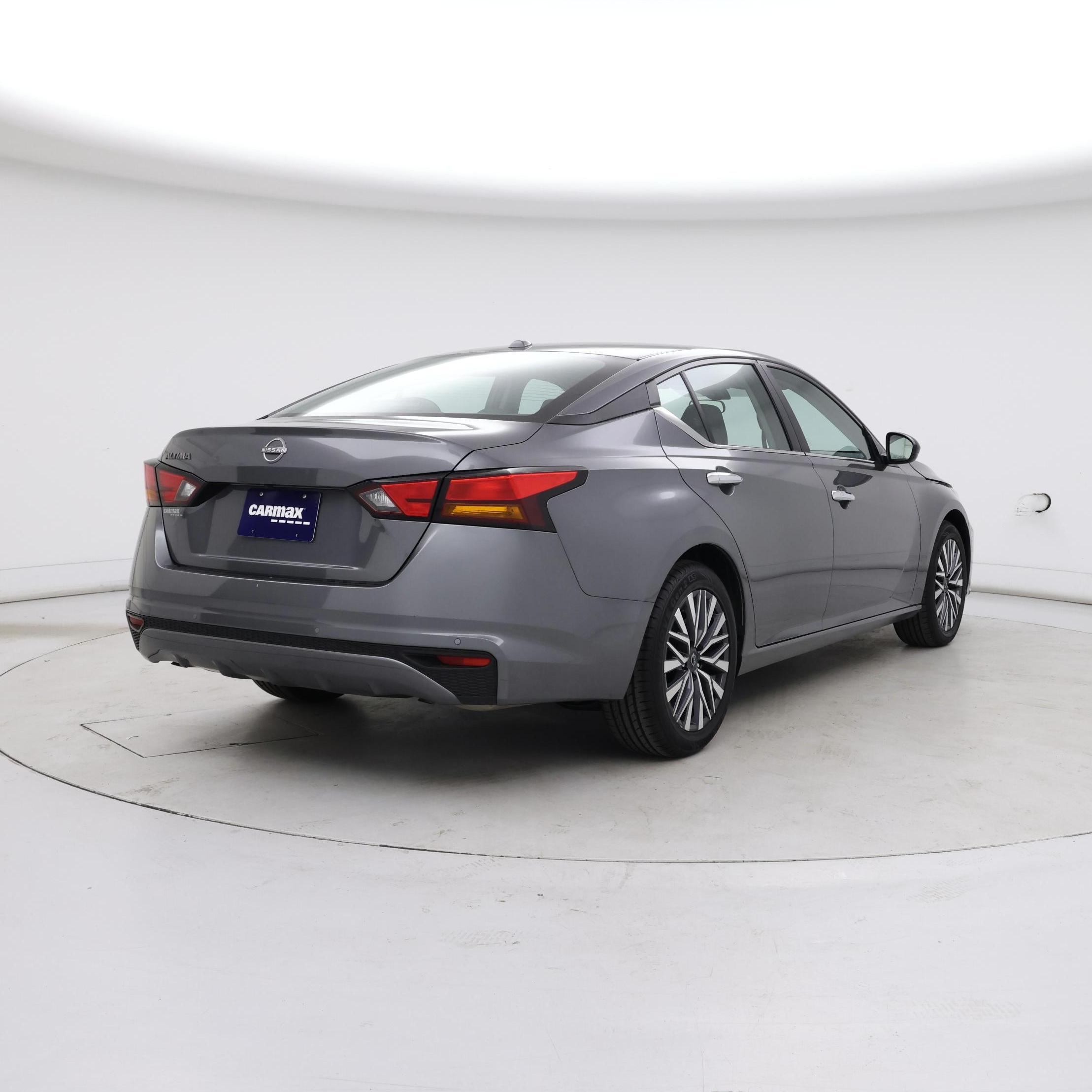 Thumbnail: 2025 Nissan Altima - 8