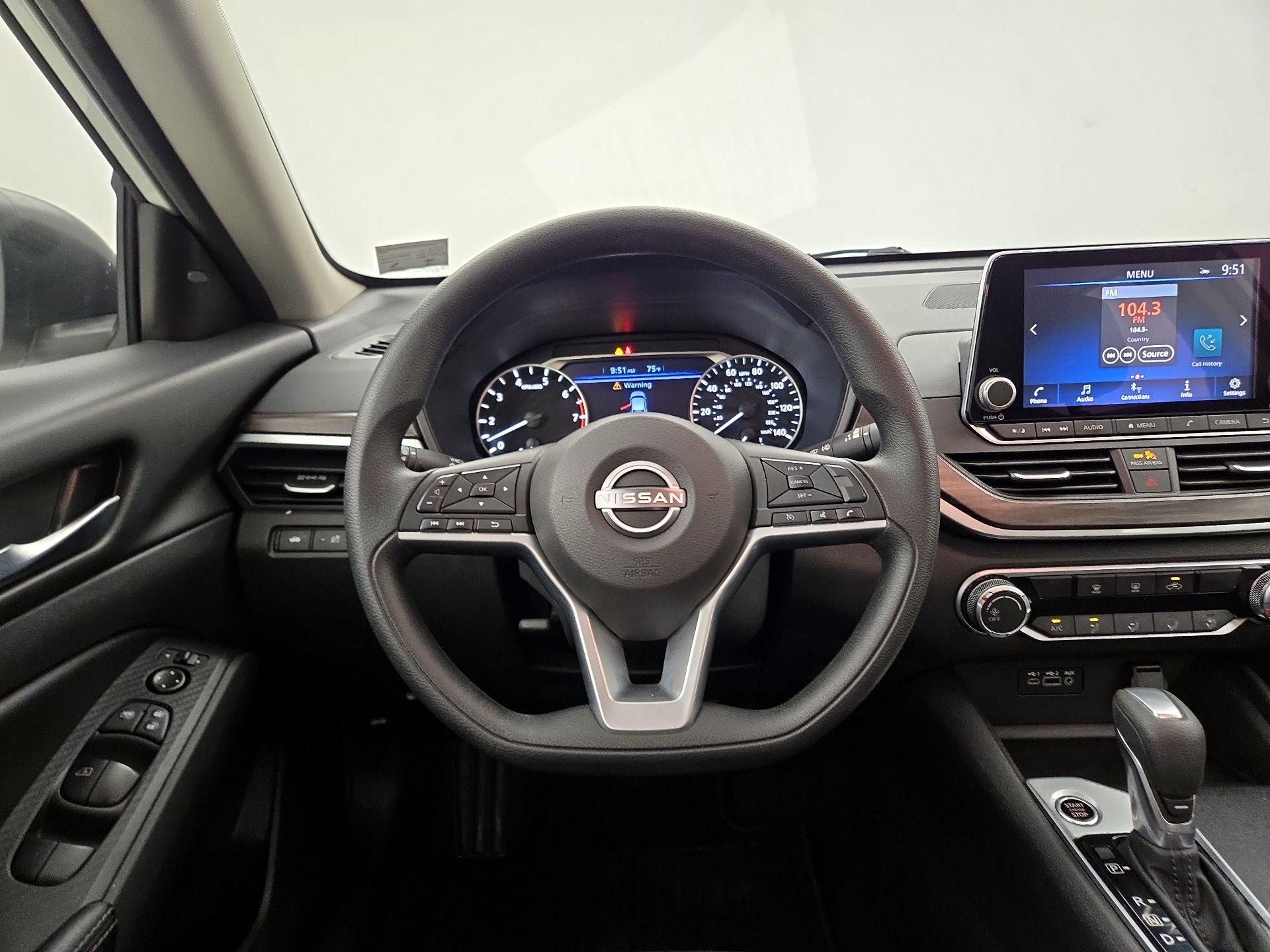 Thumbnail: 2025 Nissan Altima - 10