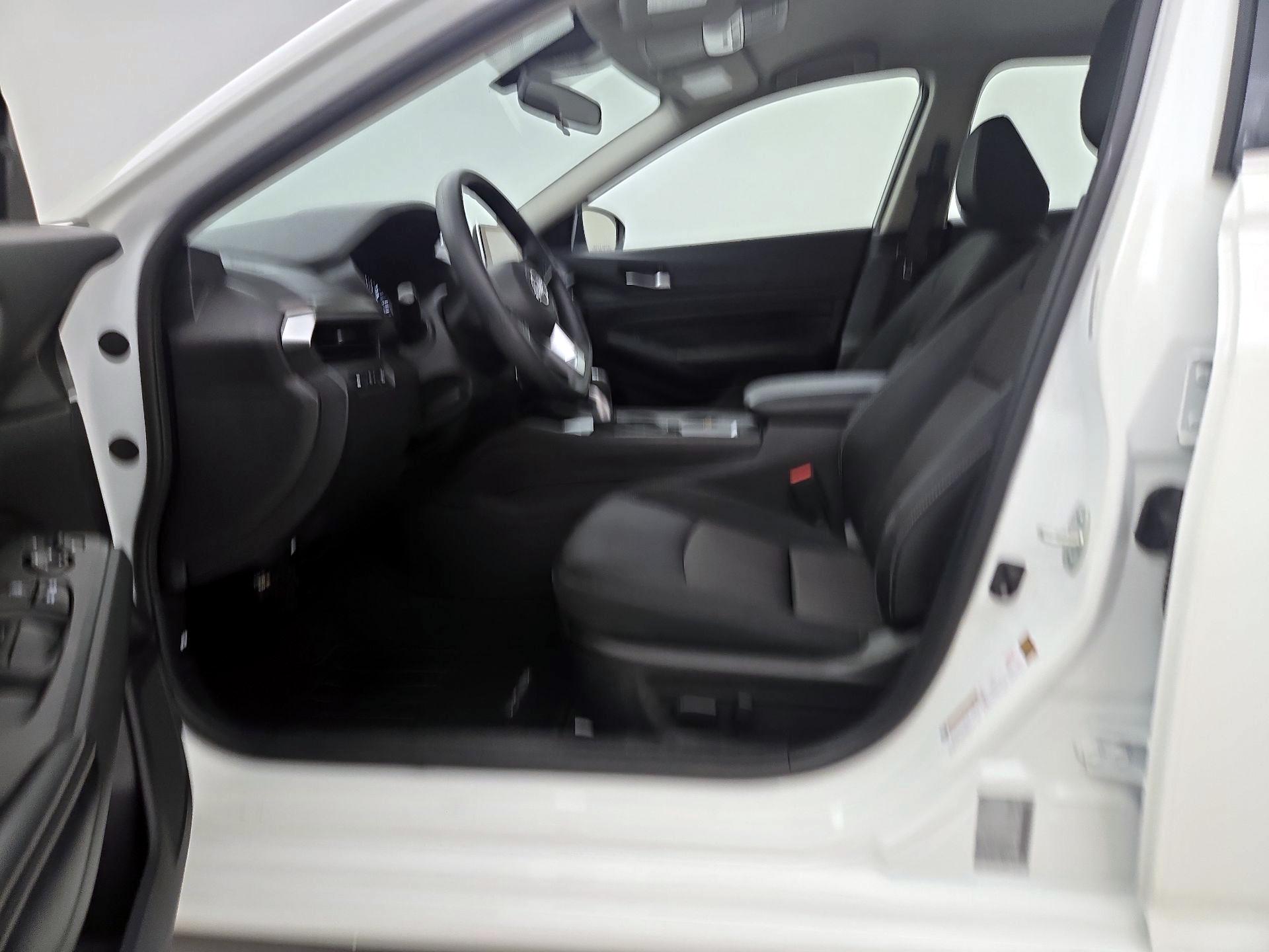 Thumbnail: 2025 Nissan Altima - 11