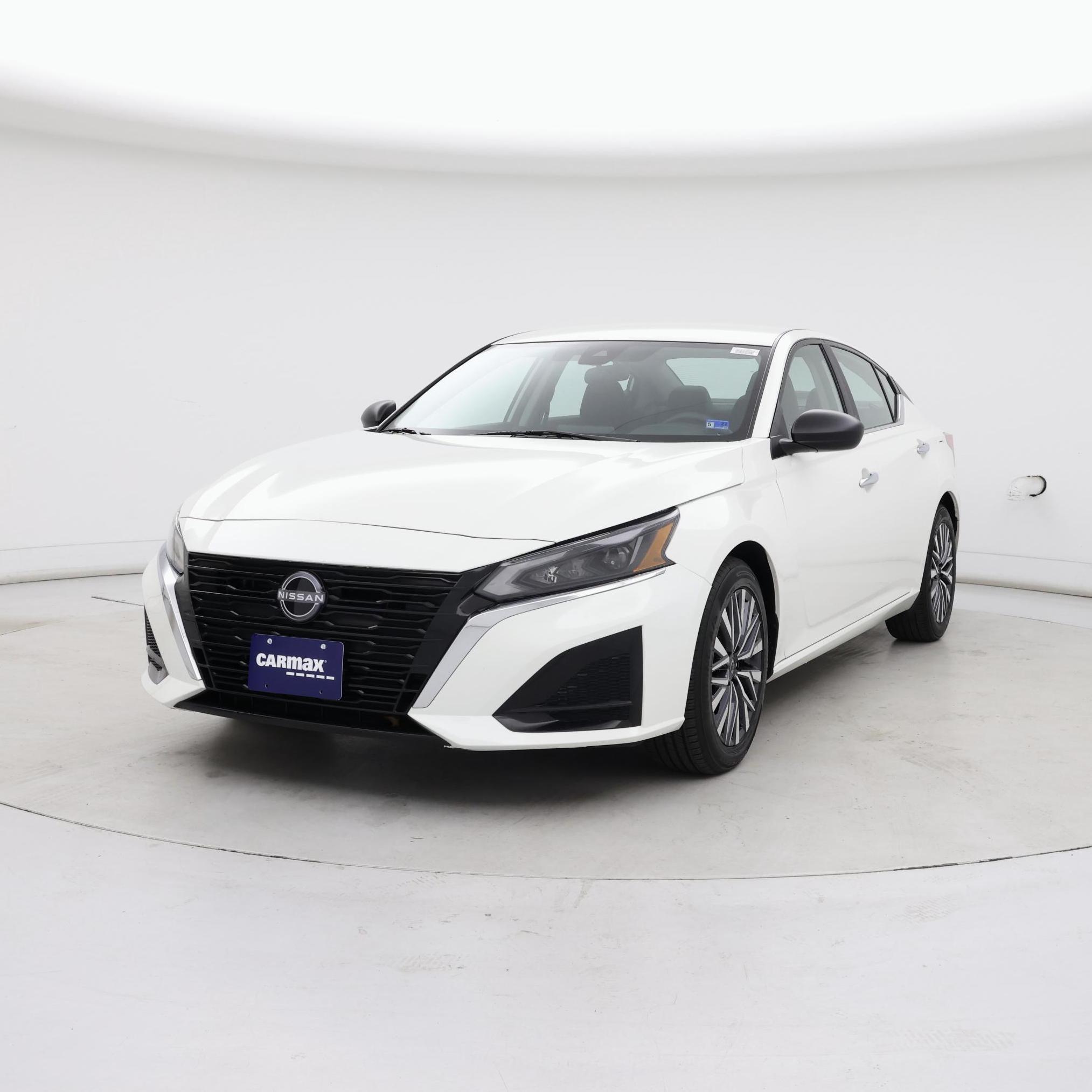 Thumbnail: 2025 Nissan Altima - 4
