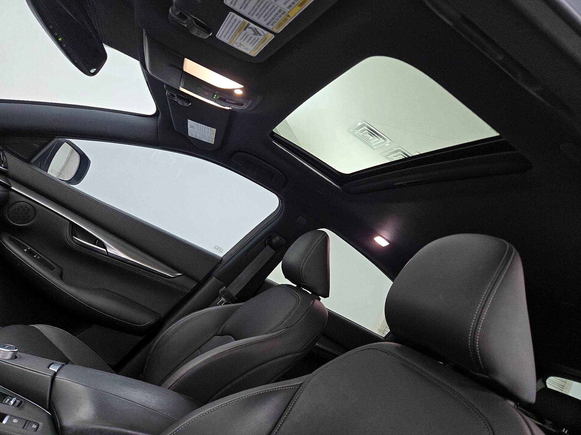 Thumbnail: 2023 INFINITI QX55 - 19
