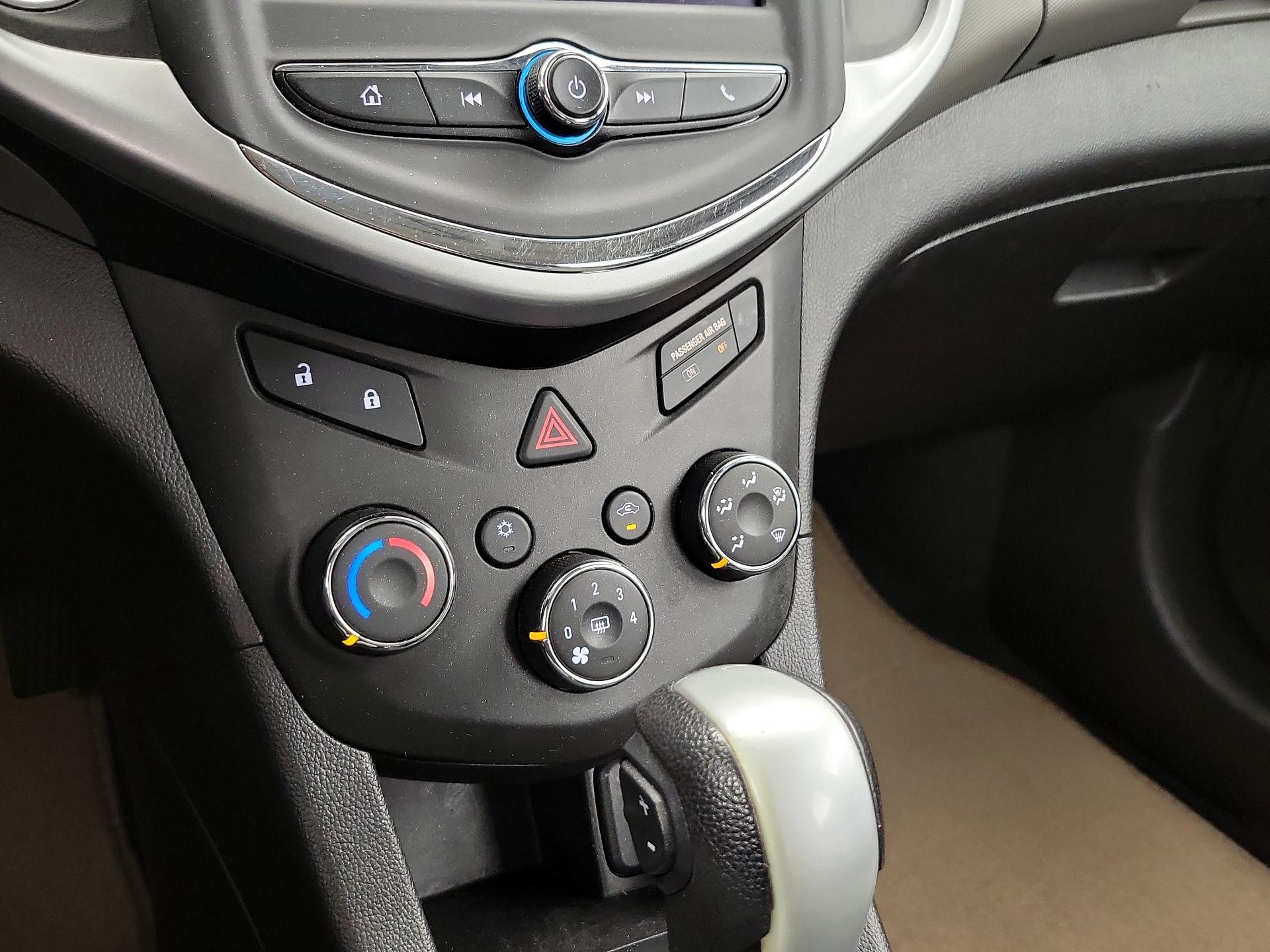 Thumbnail: 2020 Chevrolet Sonic - 16
