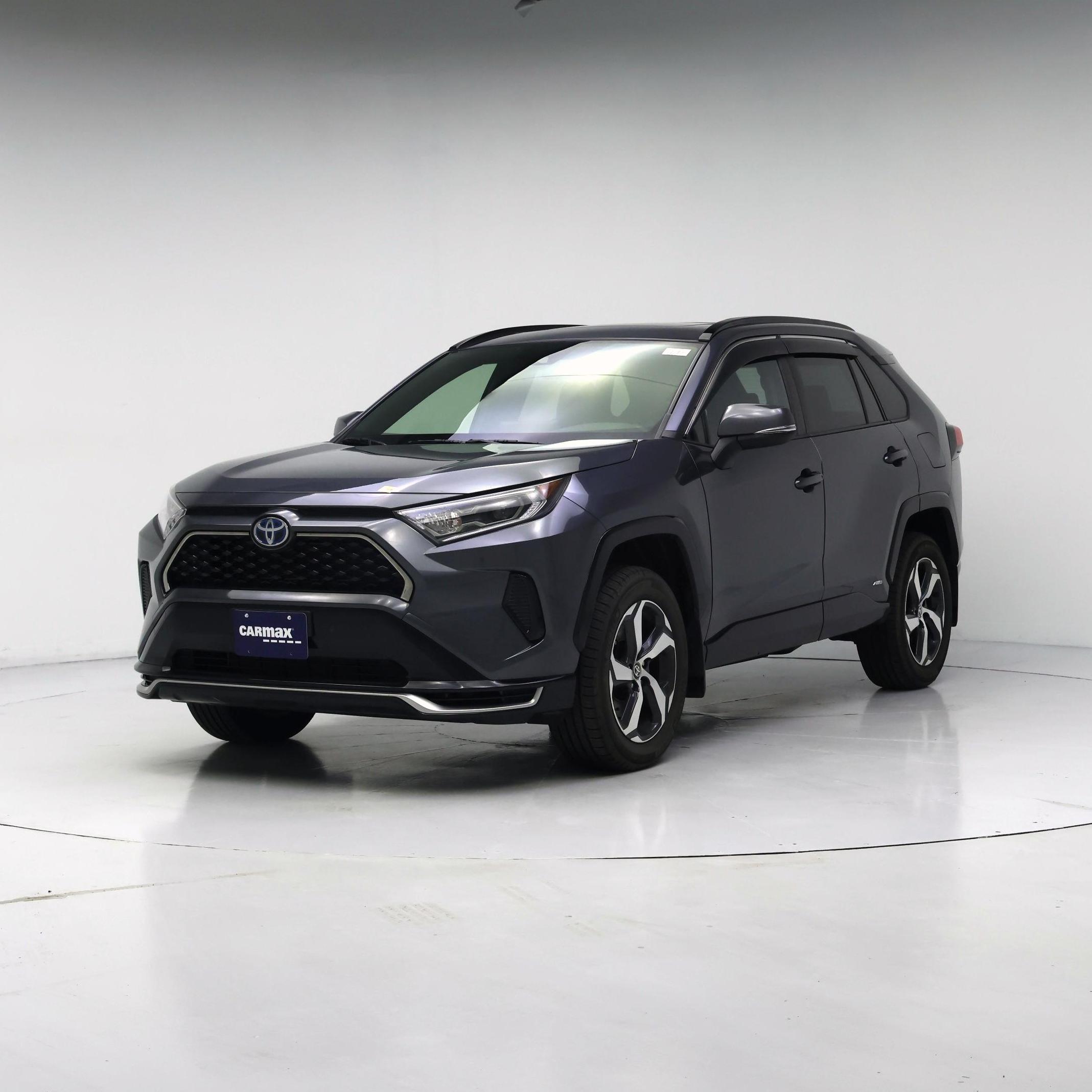 Thumbnail: 2021 Toyota RAV4 - 4