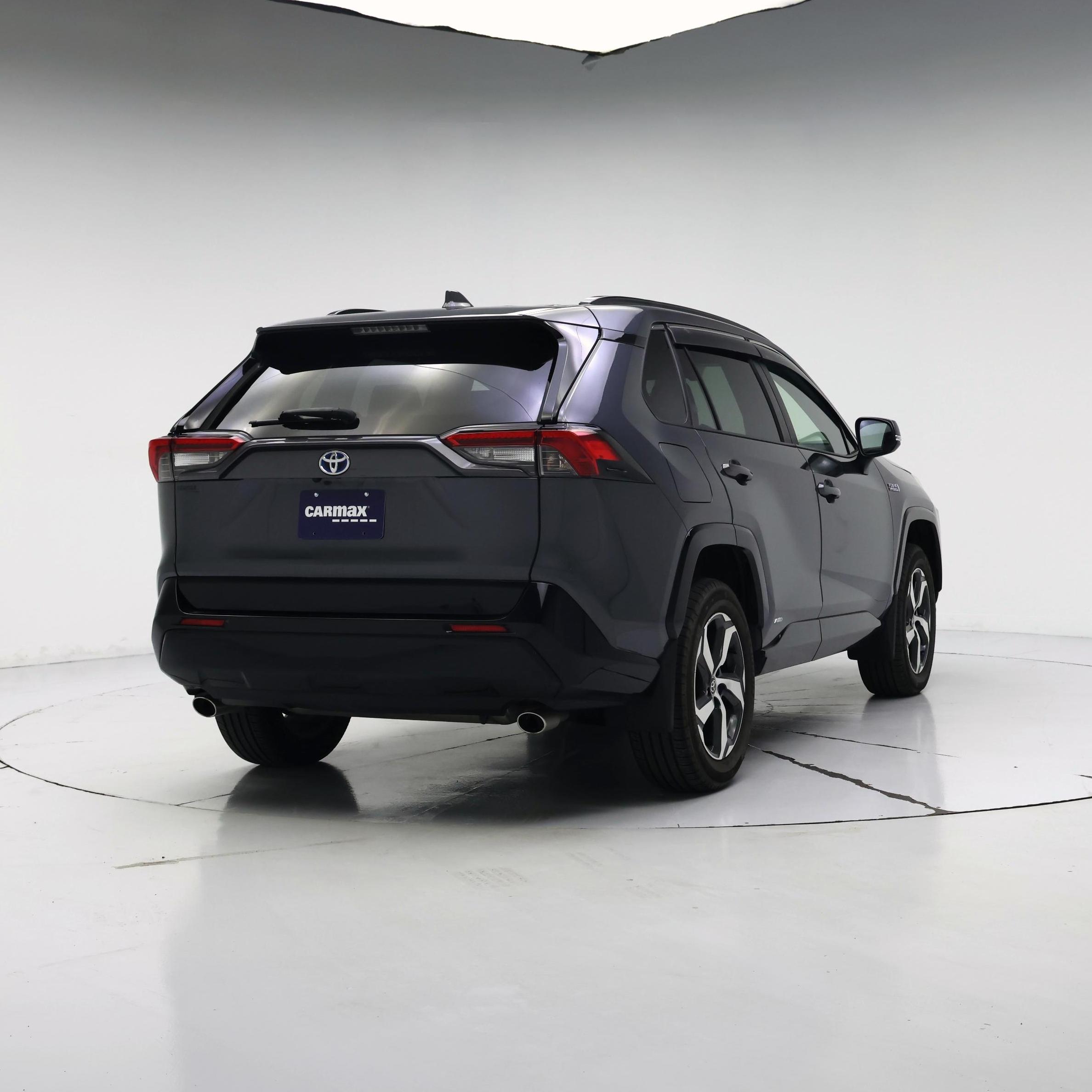 Thumbnail: 2021 Toyota RAV4 - 8