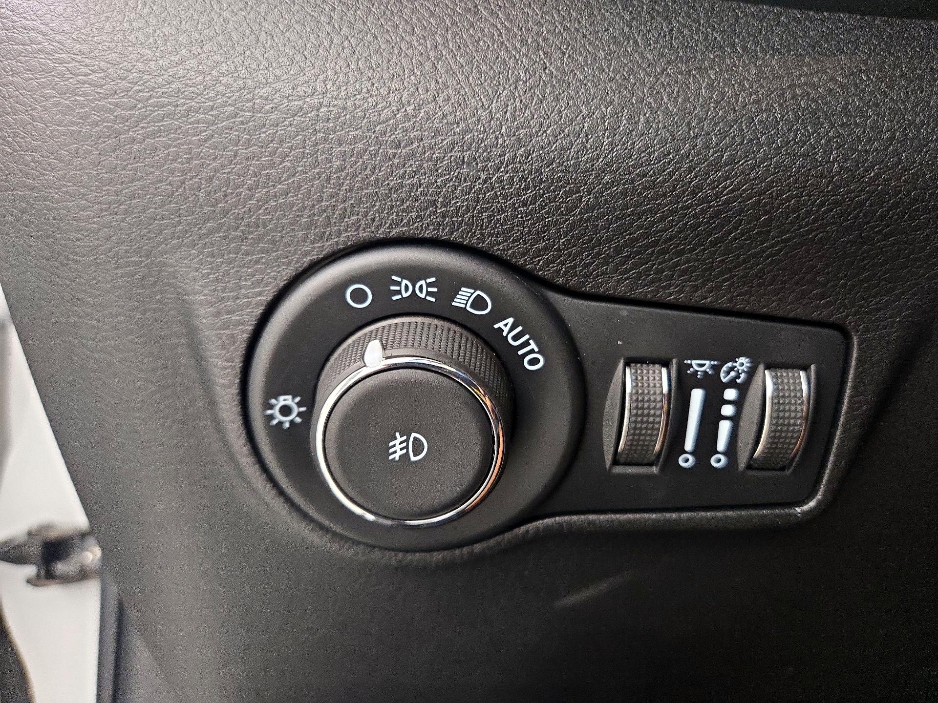 Thumbnail: 2025 Jeep Compass - 13