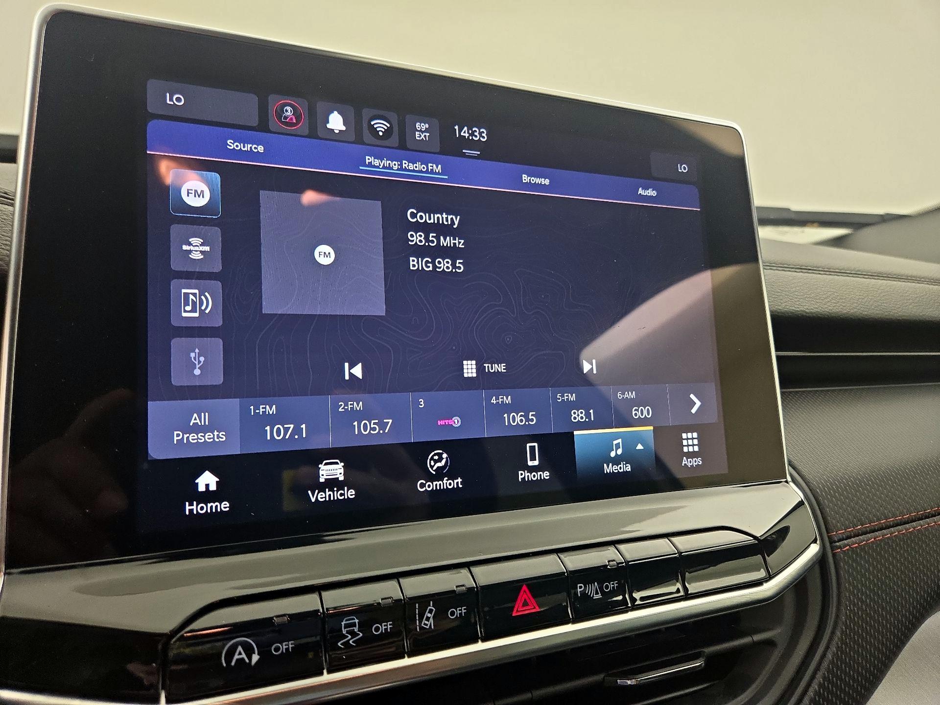 Thumbnail: 2025 Jeep Compass - 15