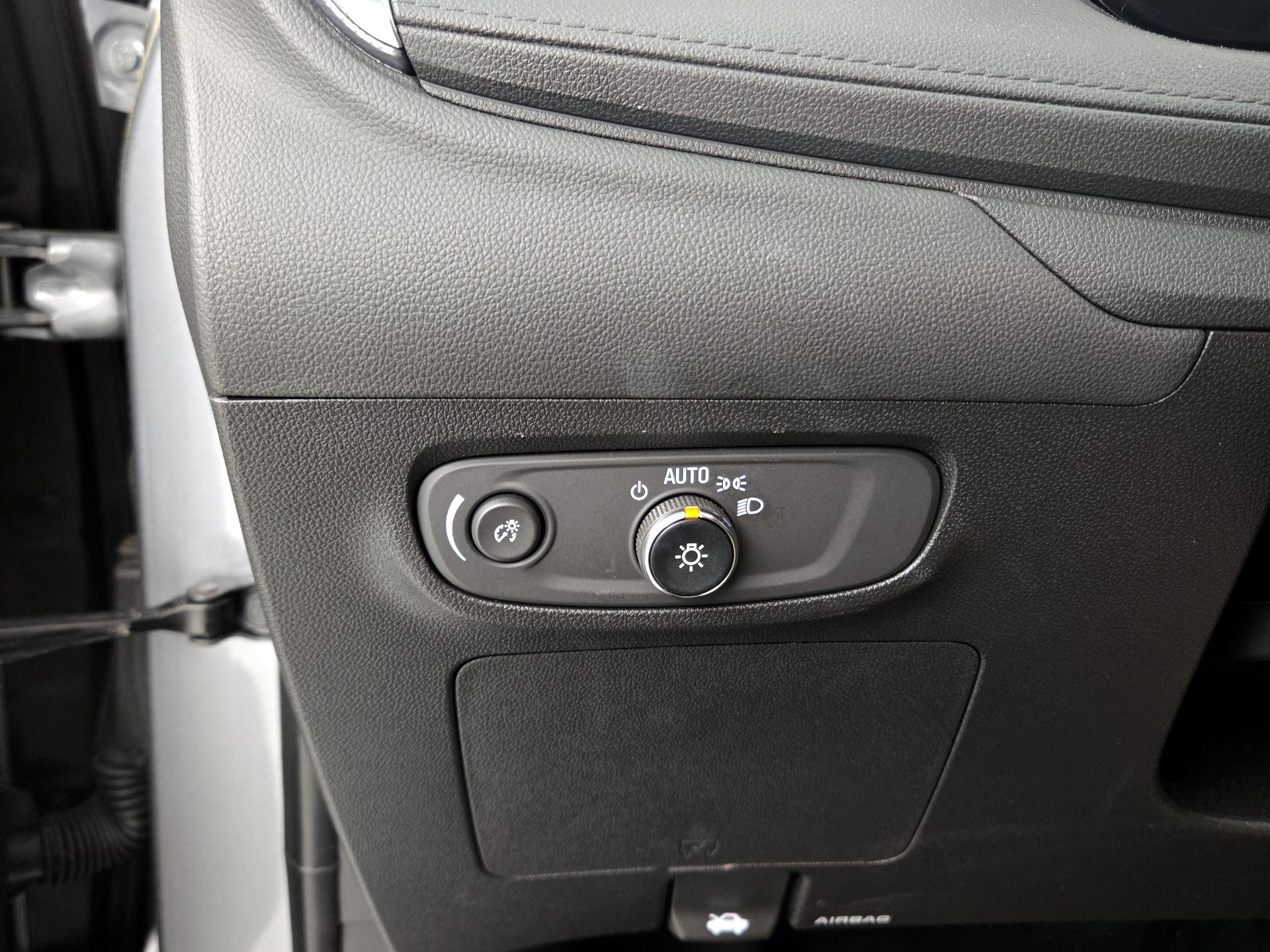 Thumbnail: 2025 Buick Encore GX - 13