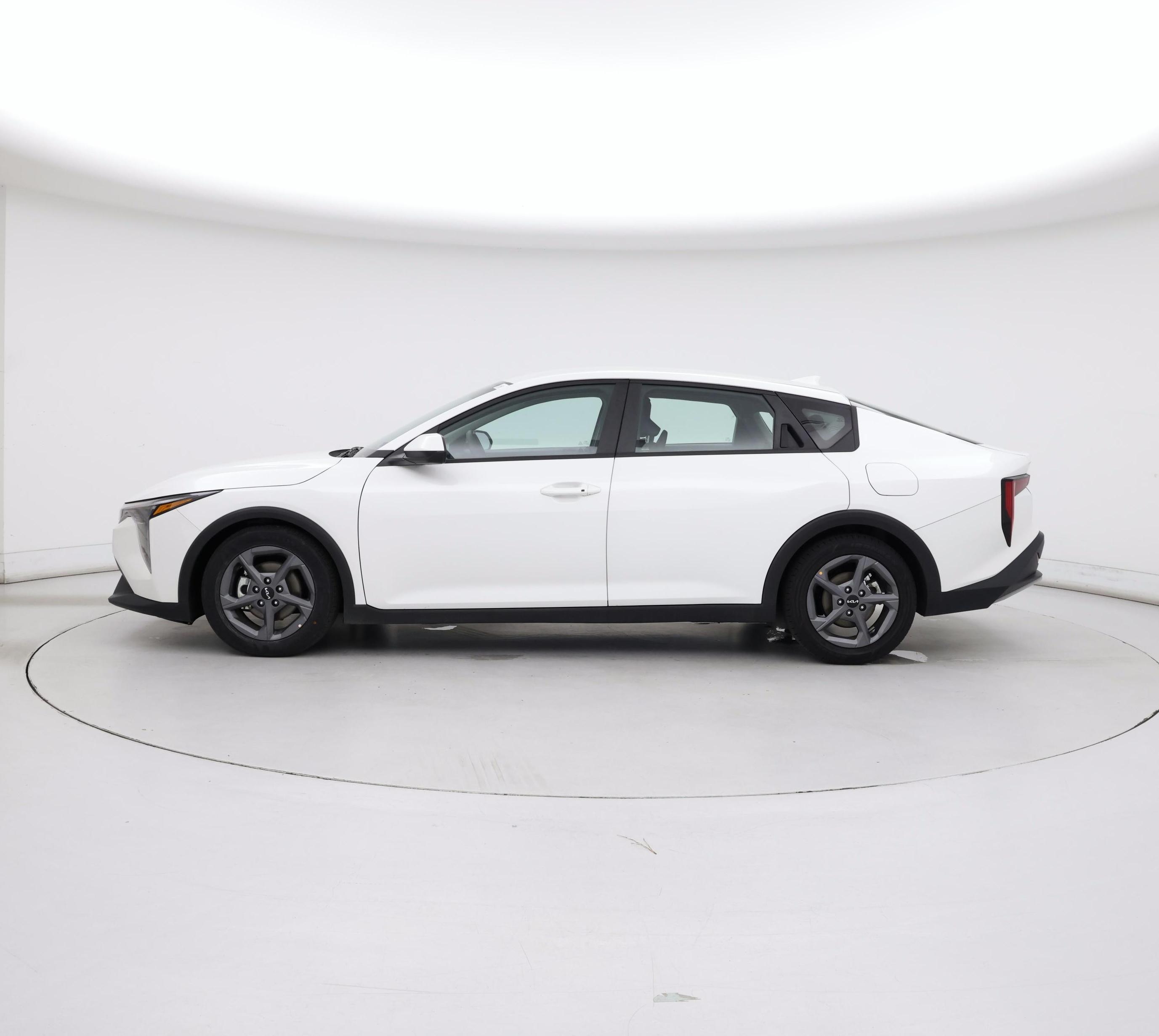 Thumbnail: 2025 Kia K4 - 3