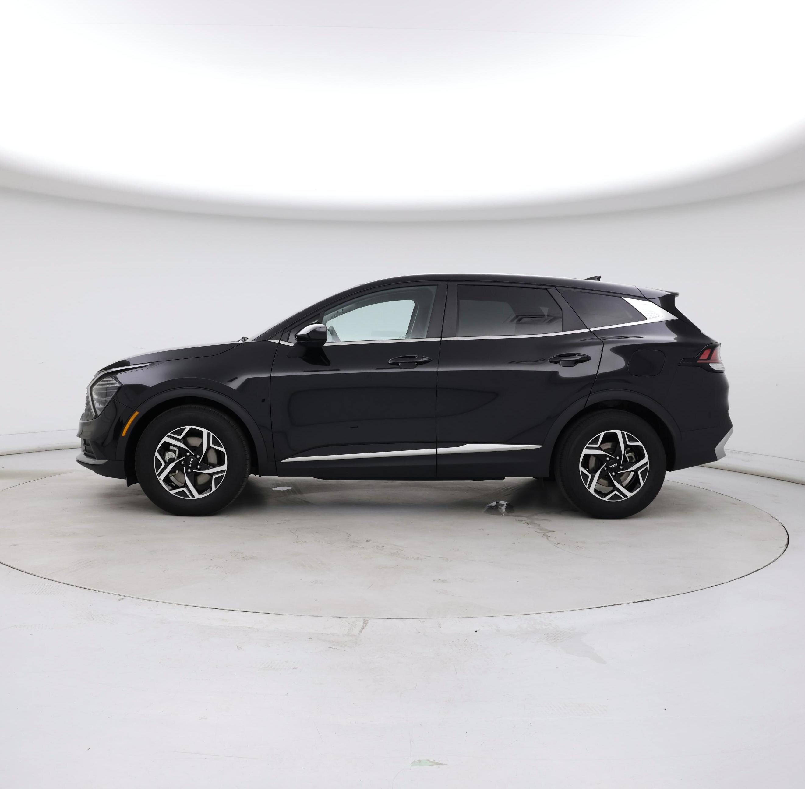 Thumbnail: 2025 Kia Sportage - 3