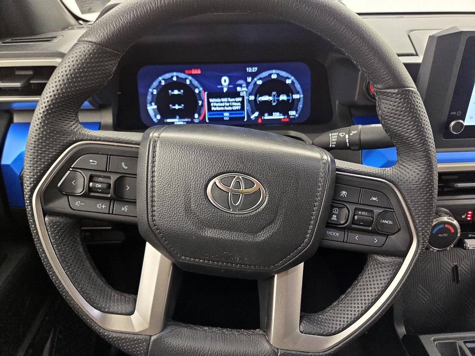 2025 Toyota Tacoma TRD Off Road - Photo 11