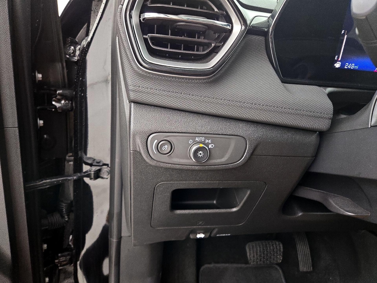 2025 Chevrolet Trailblazer LT - Photo 14