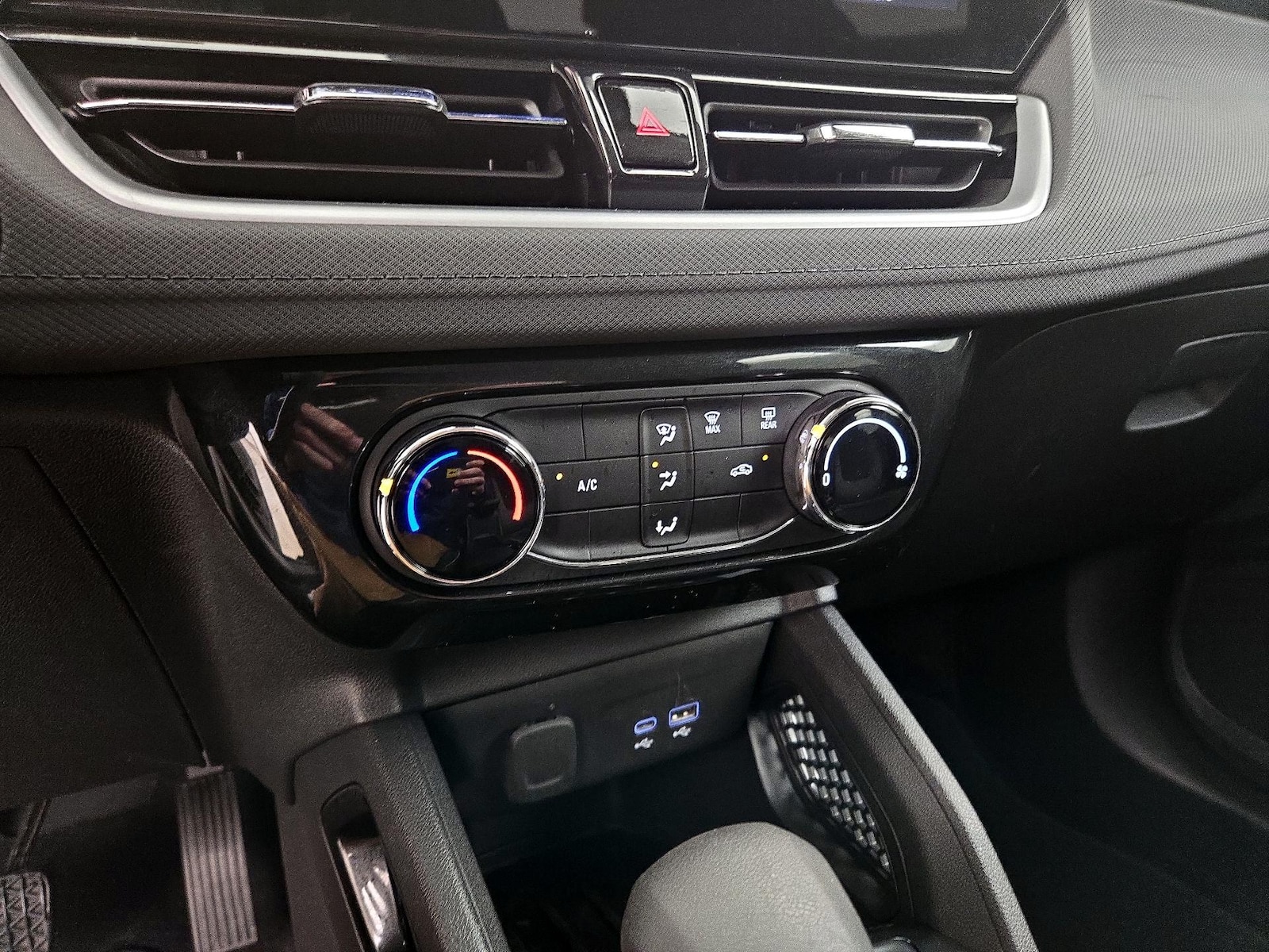 2025 Chevrolet Trailblazer LT - Photo 17