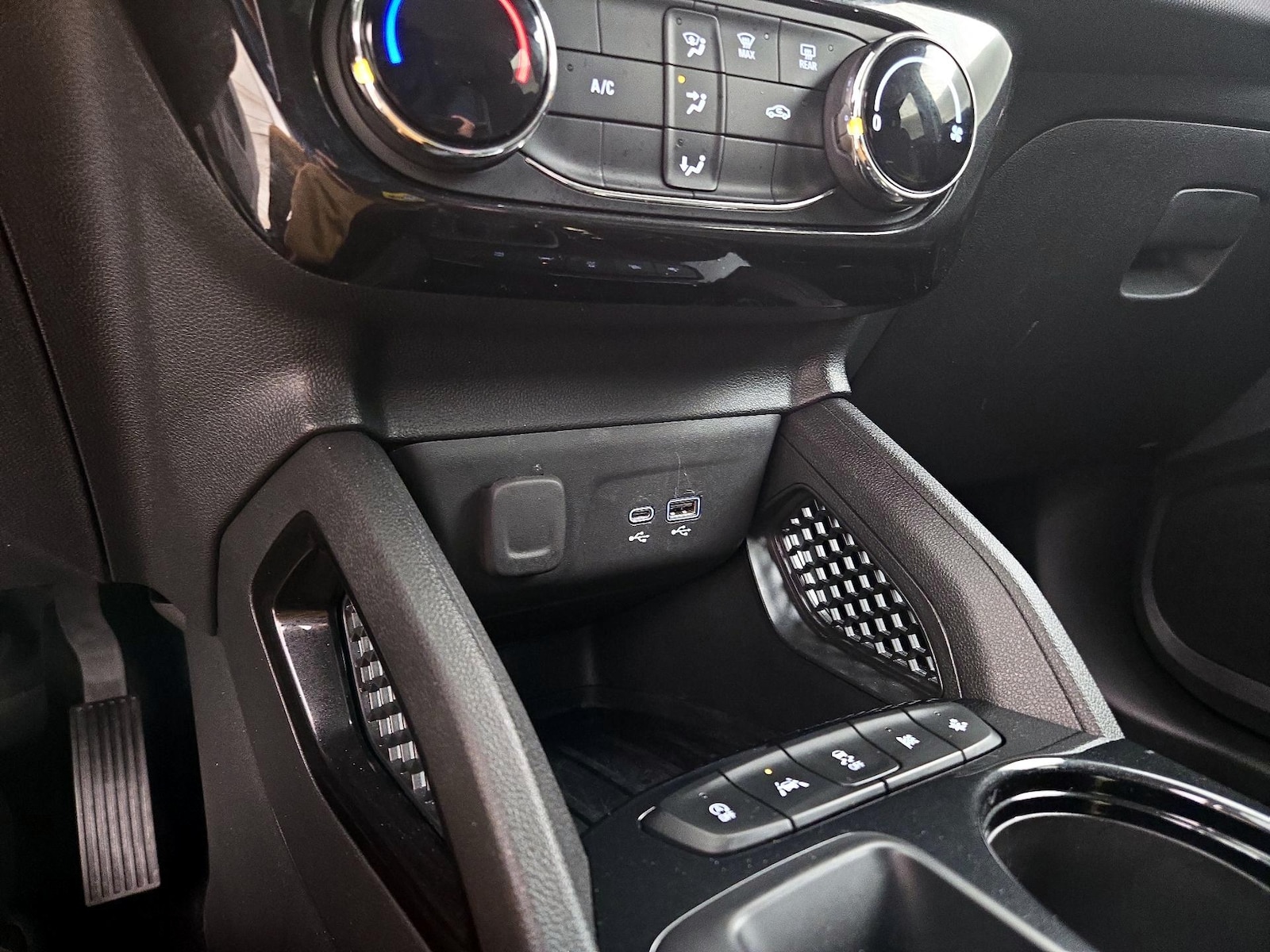 2025 Chevrolet Trailblazer LT - Photo 19