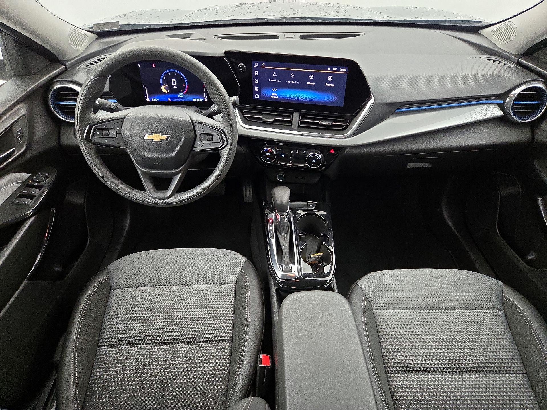 Thumbnail: 2025 Chevrolet Trax - 9