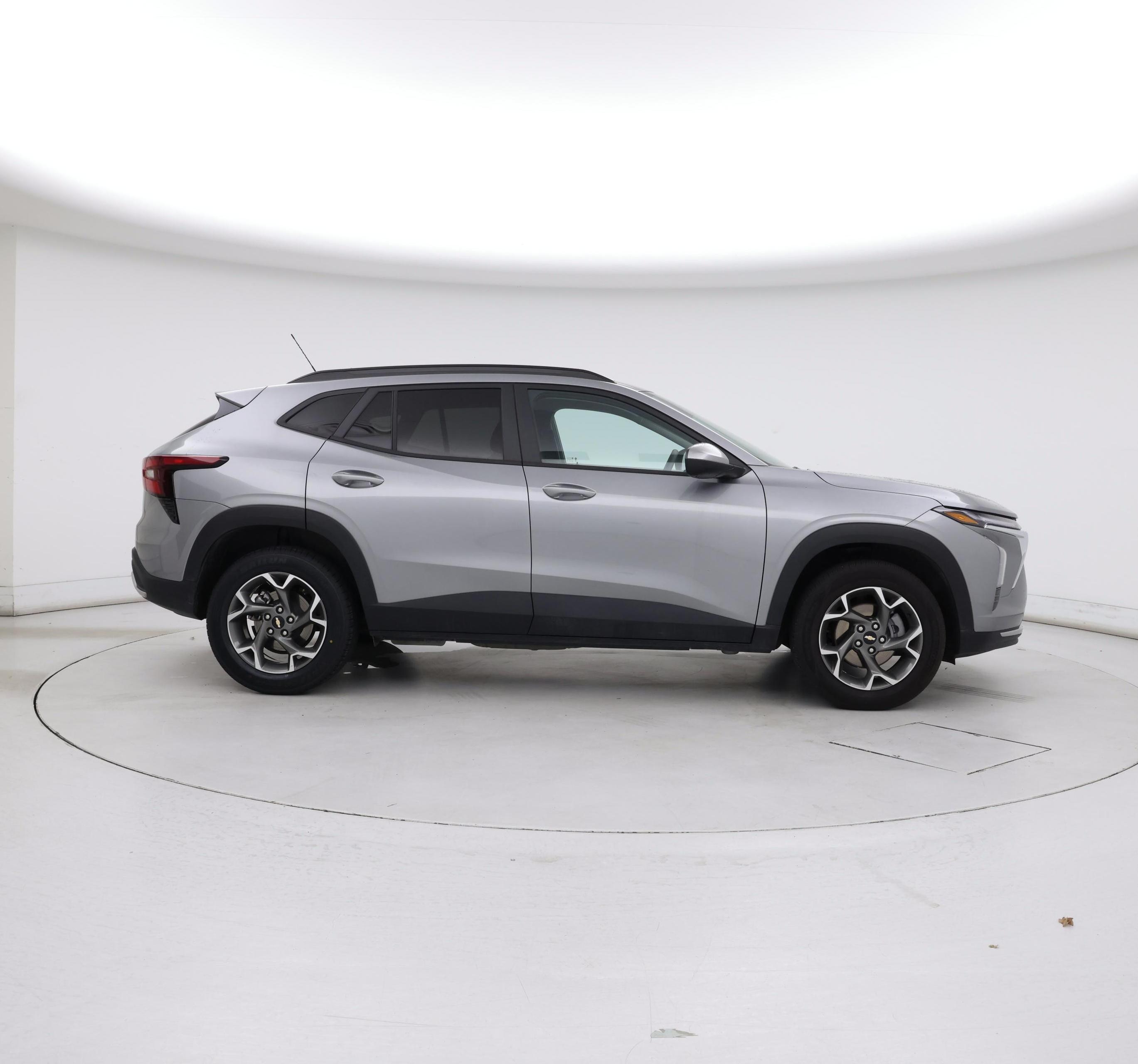 Thumbnail: 2025 Chevrolet Trax - 7