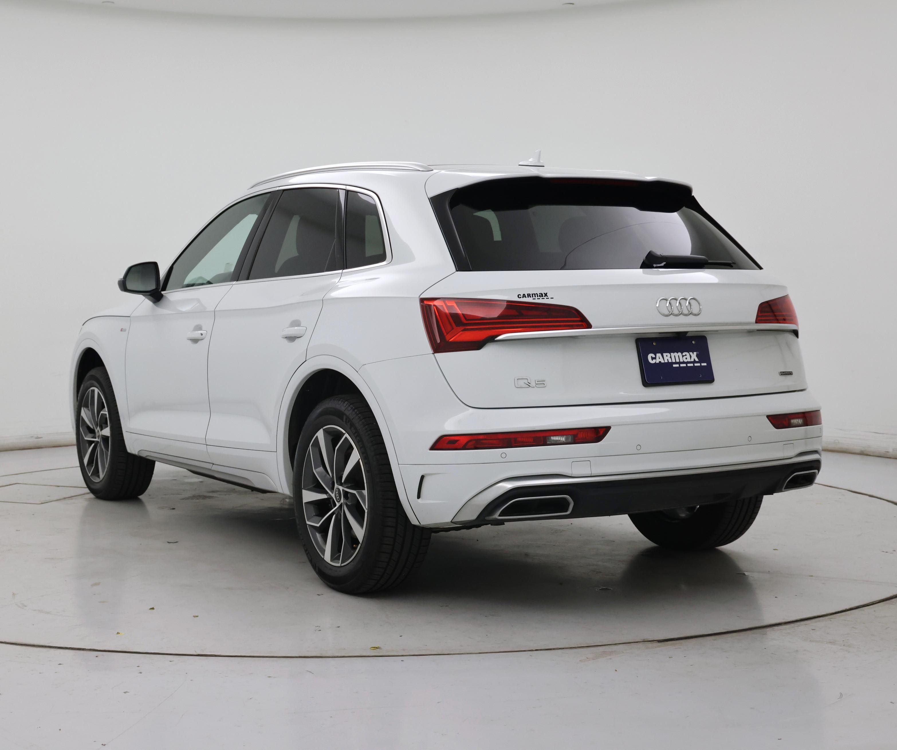 Thumbnail: 2024 Audi Q5 - 2