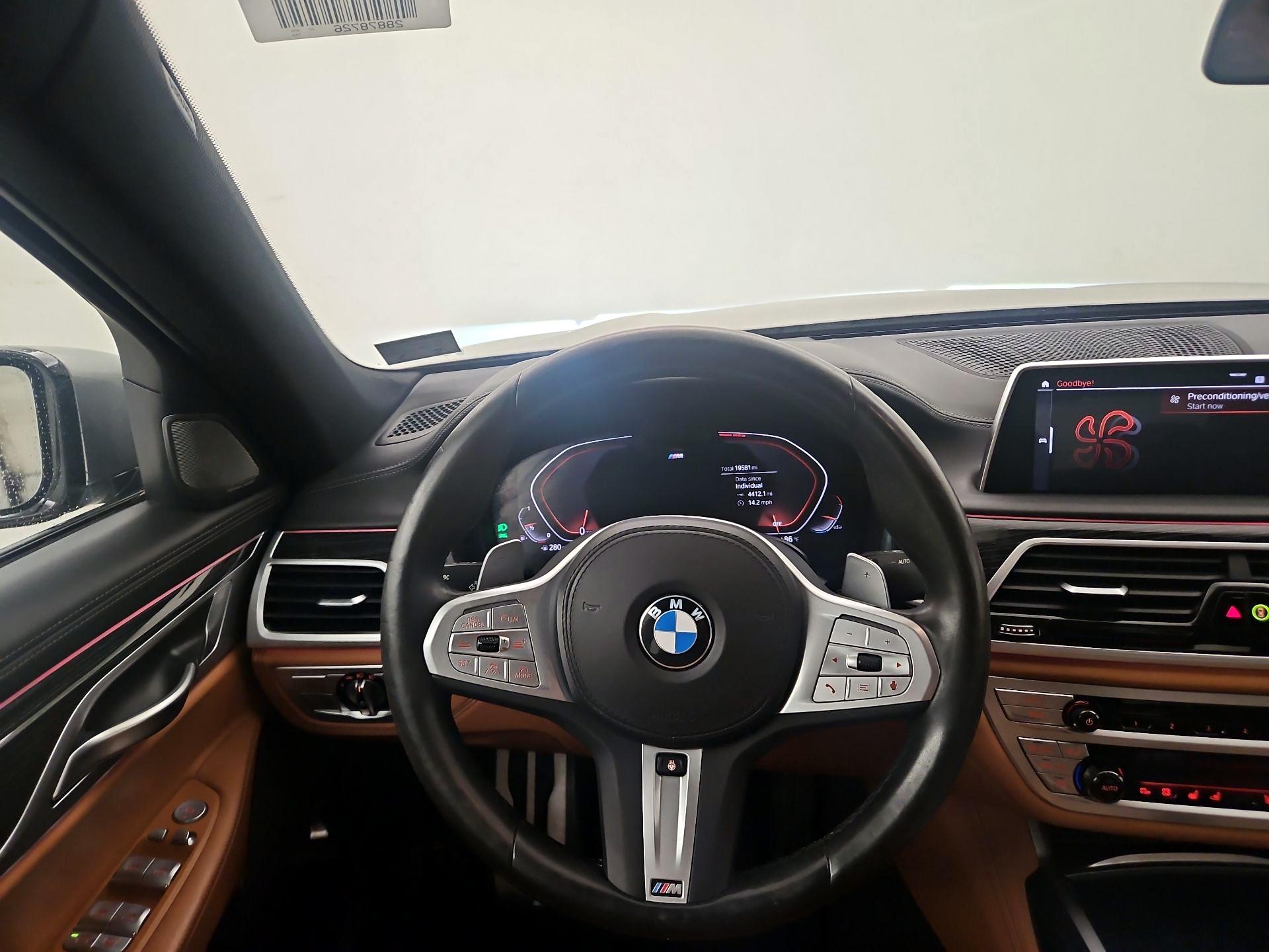 Thumbnail: 2022 BMW 7 Series - 10
