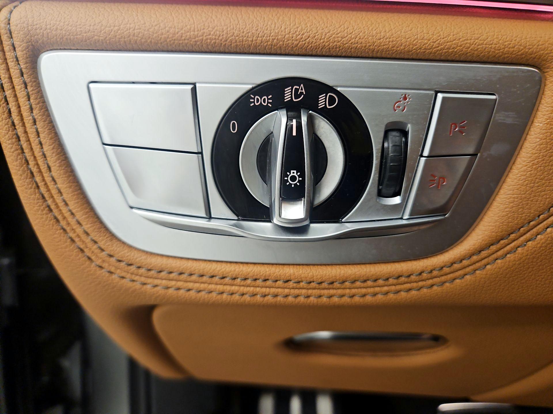 Thumbnail: 2022 BMW 7 Series - 13