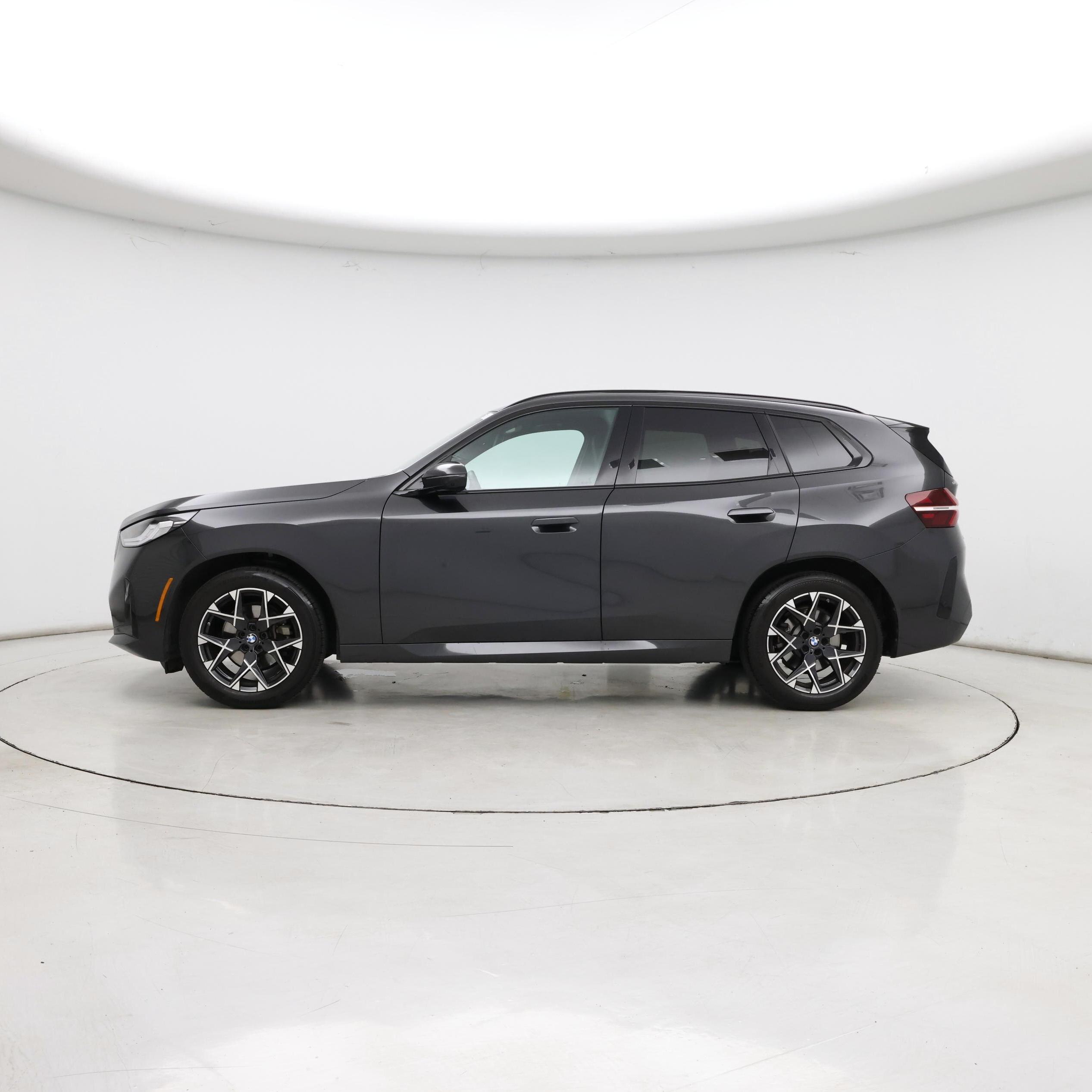 Thumbnail: 2025 BMW X3 - 3