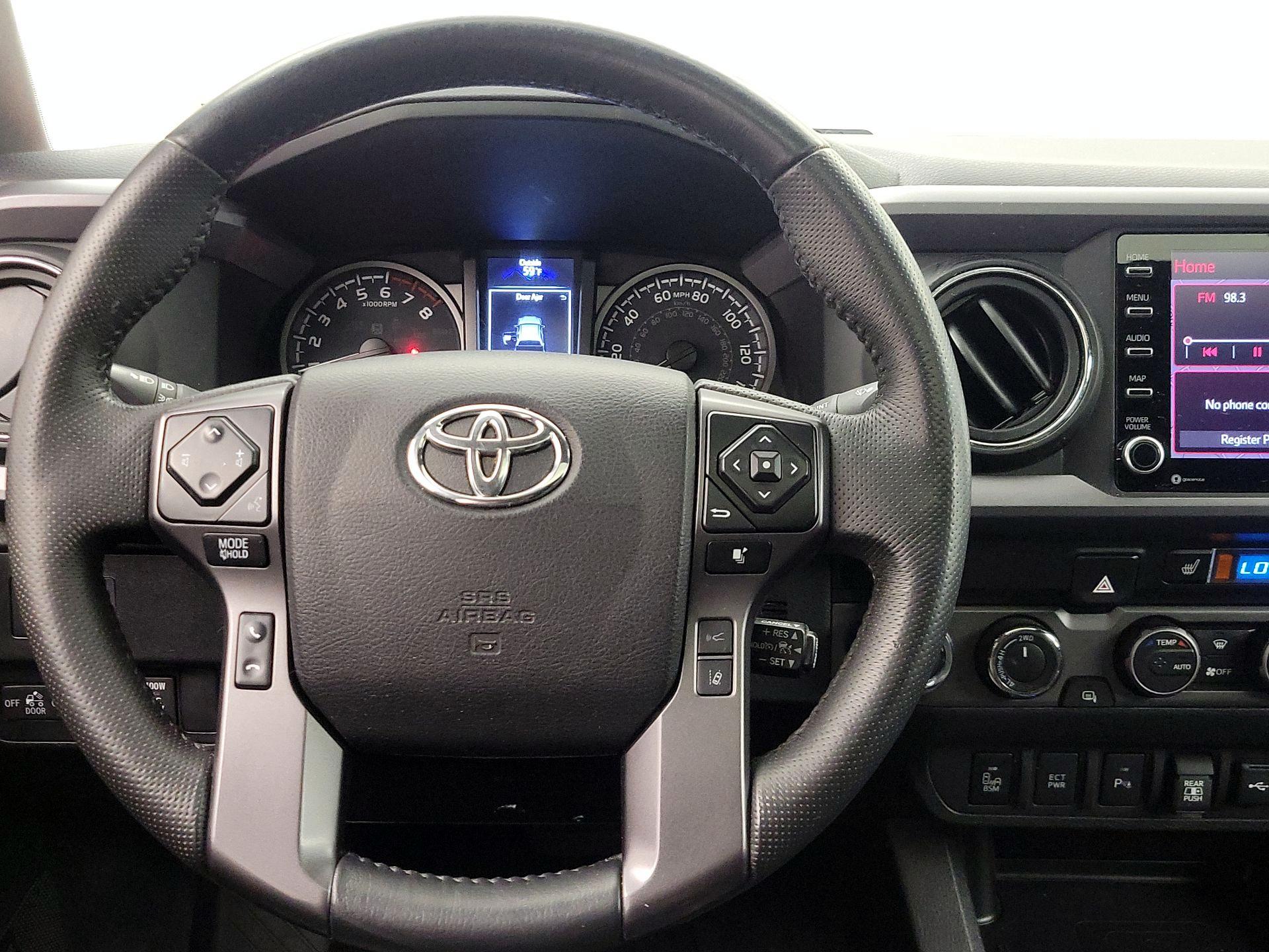 Thumbnail: 2022 Toyota Tacoma - 10