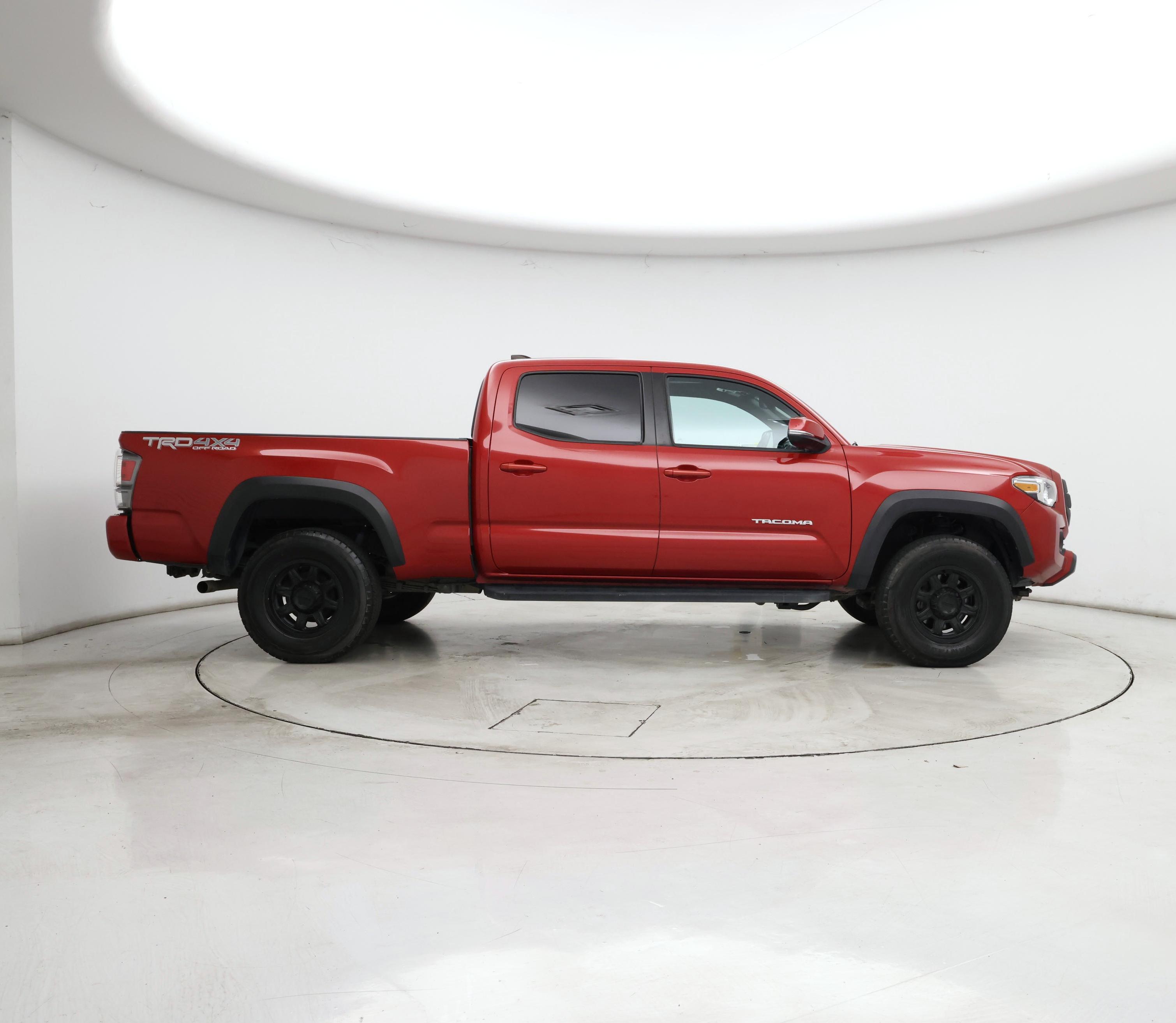 Thumbnail: 2022 Toyota Tacoma - 7
