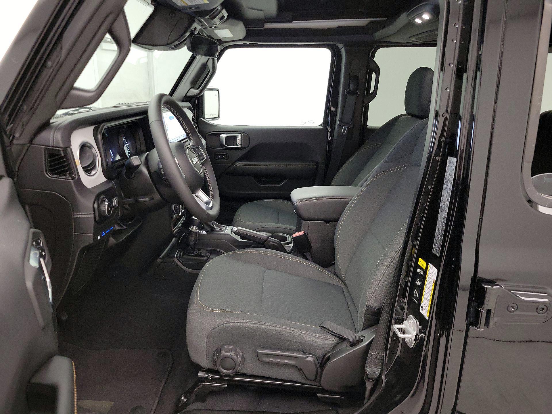 Thumbnail: 2025 Jeep Wrangler - 11