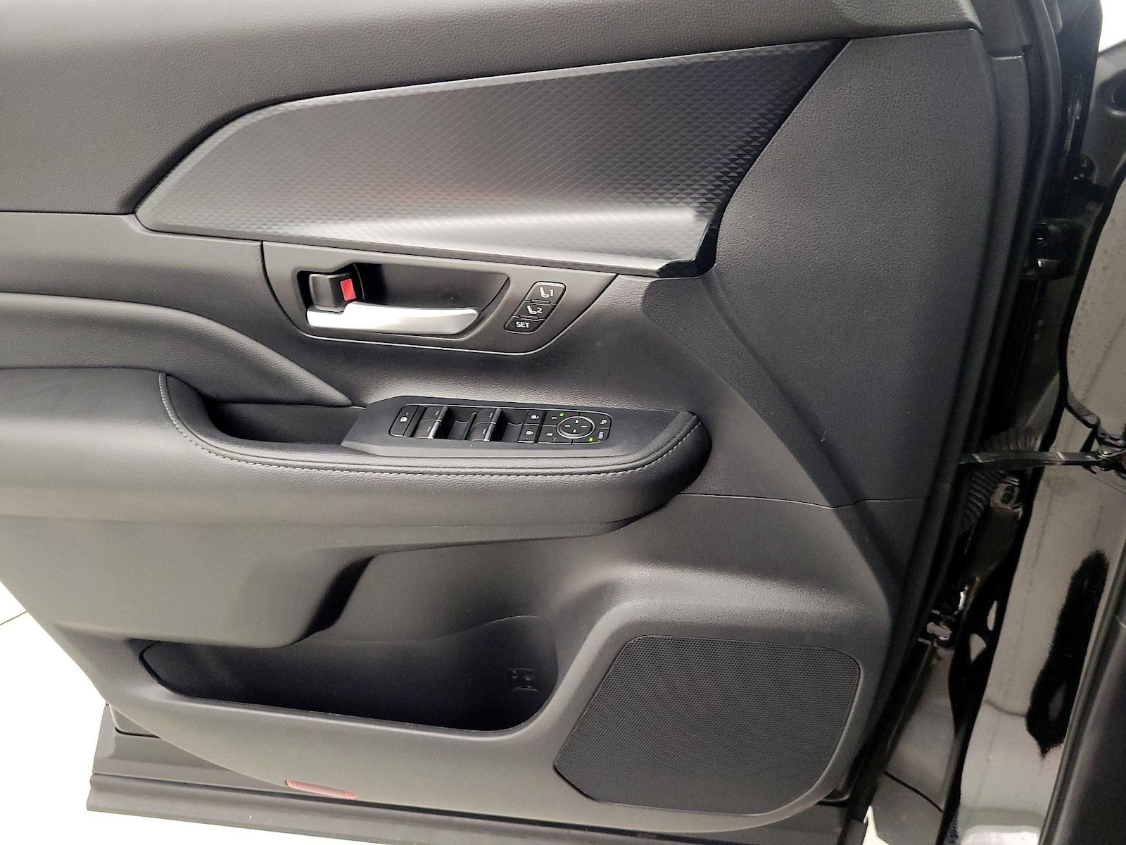 2024 Toyota Grand Highlander Limited - Photo 13