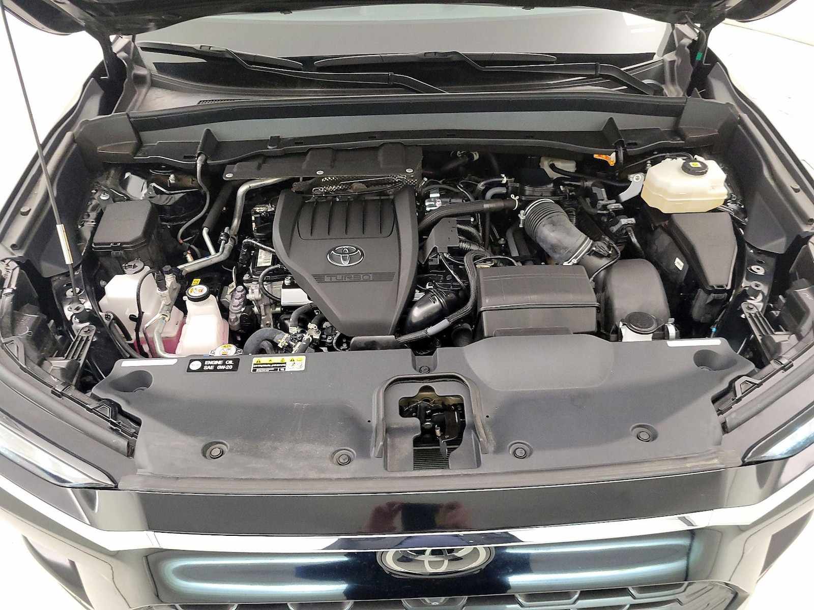 2024 Toyota Grand Highlander Limited - Photo 25