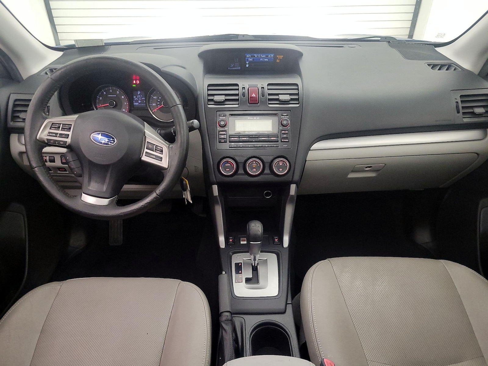 2015 Subaru Forester i Limited - Photo 10