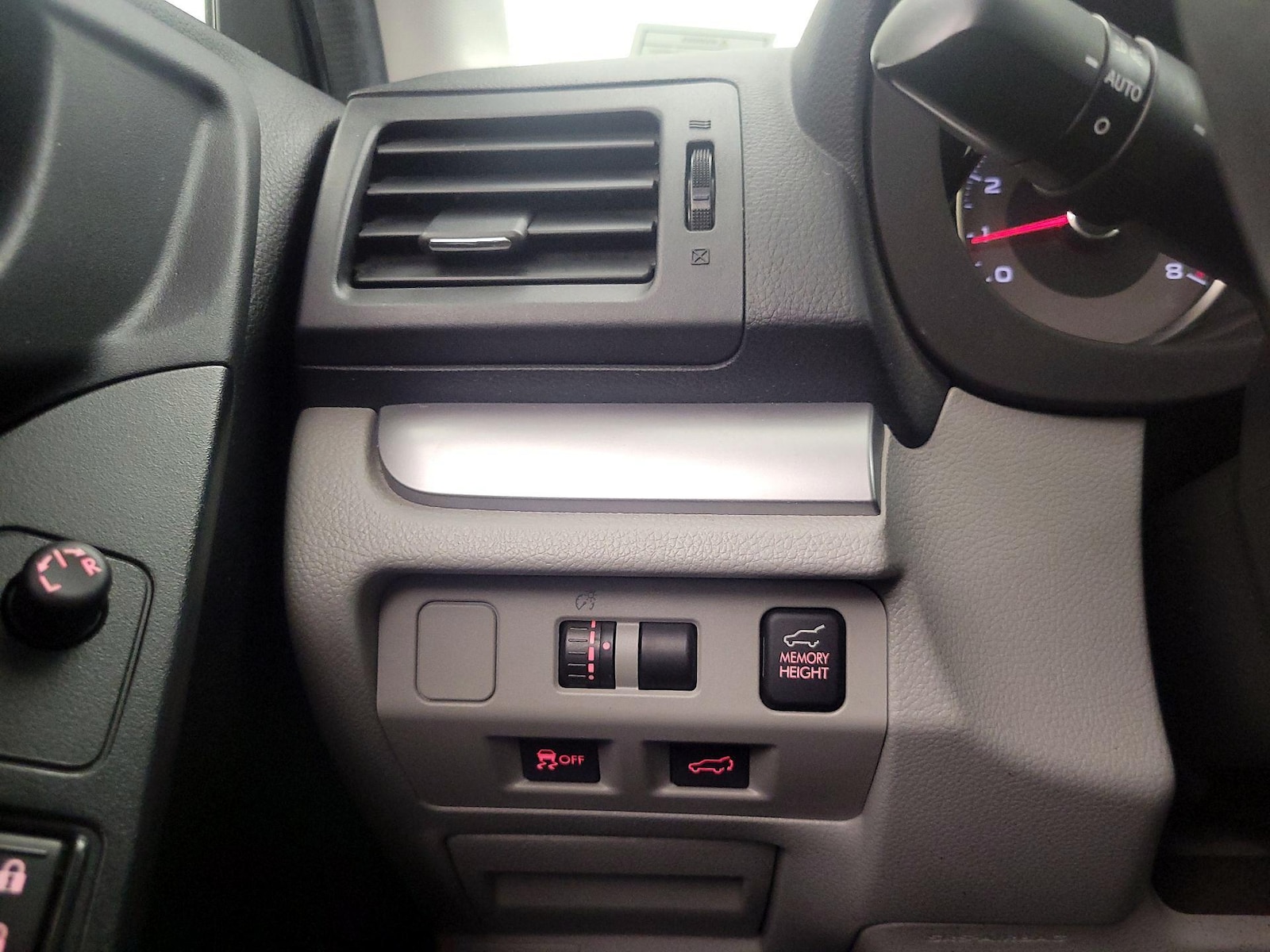 2015 Subaru Forester i Limited - Photo 14
