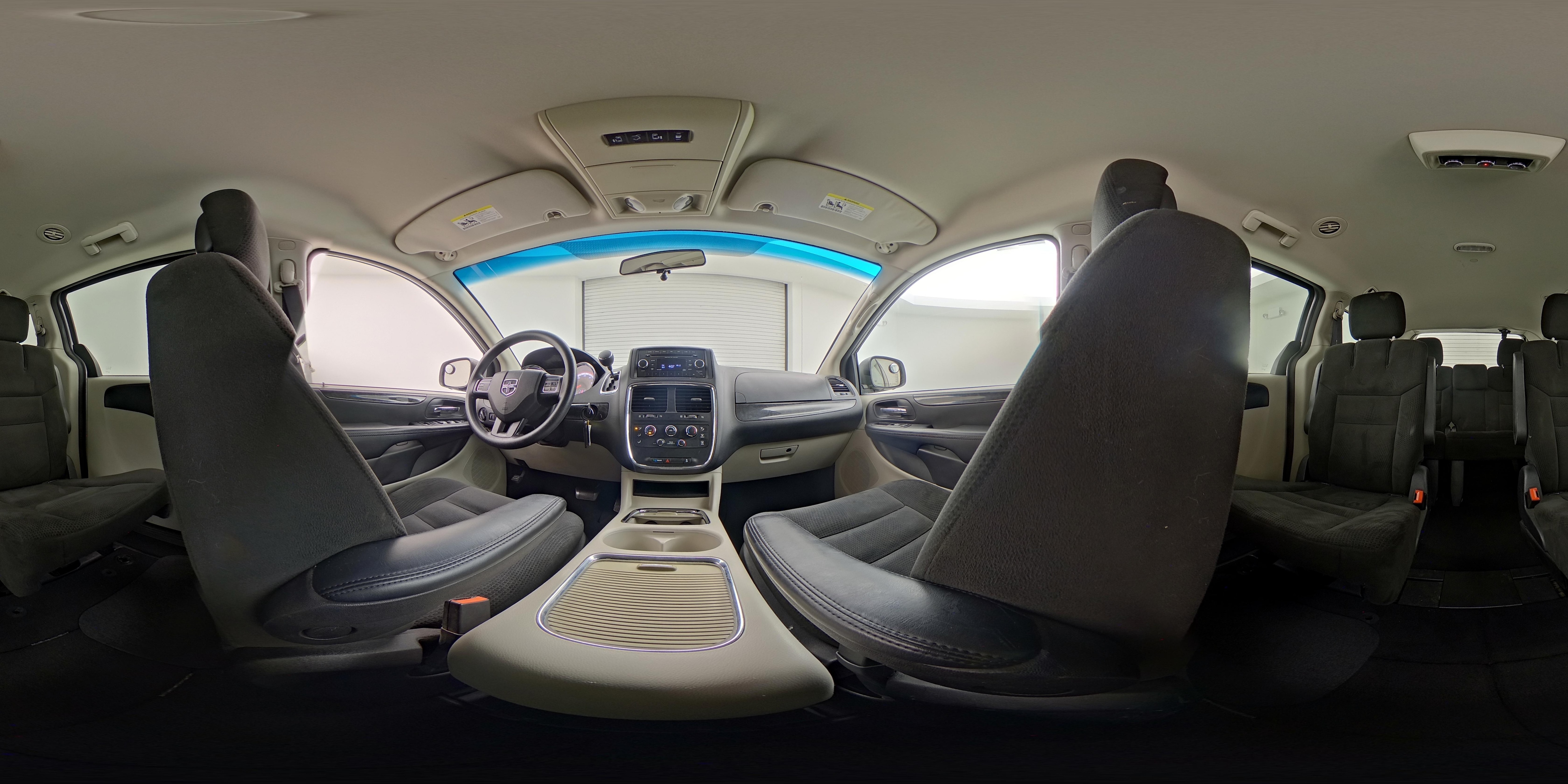 2016 Dodge Grand Caravan SXT - Photo 24