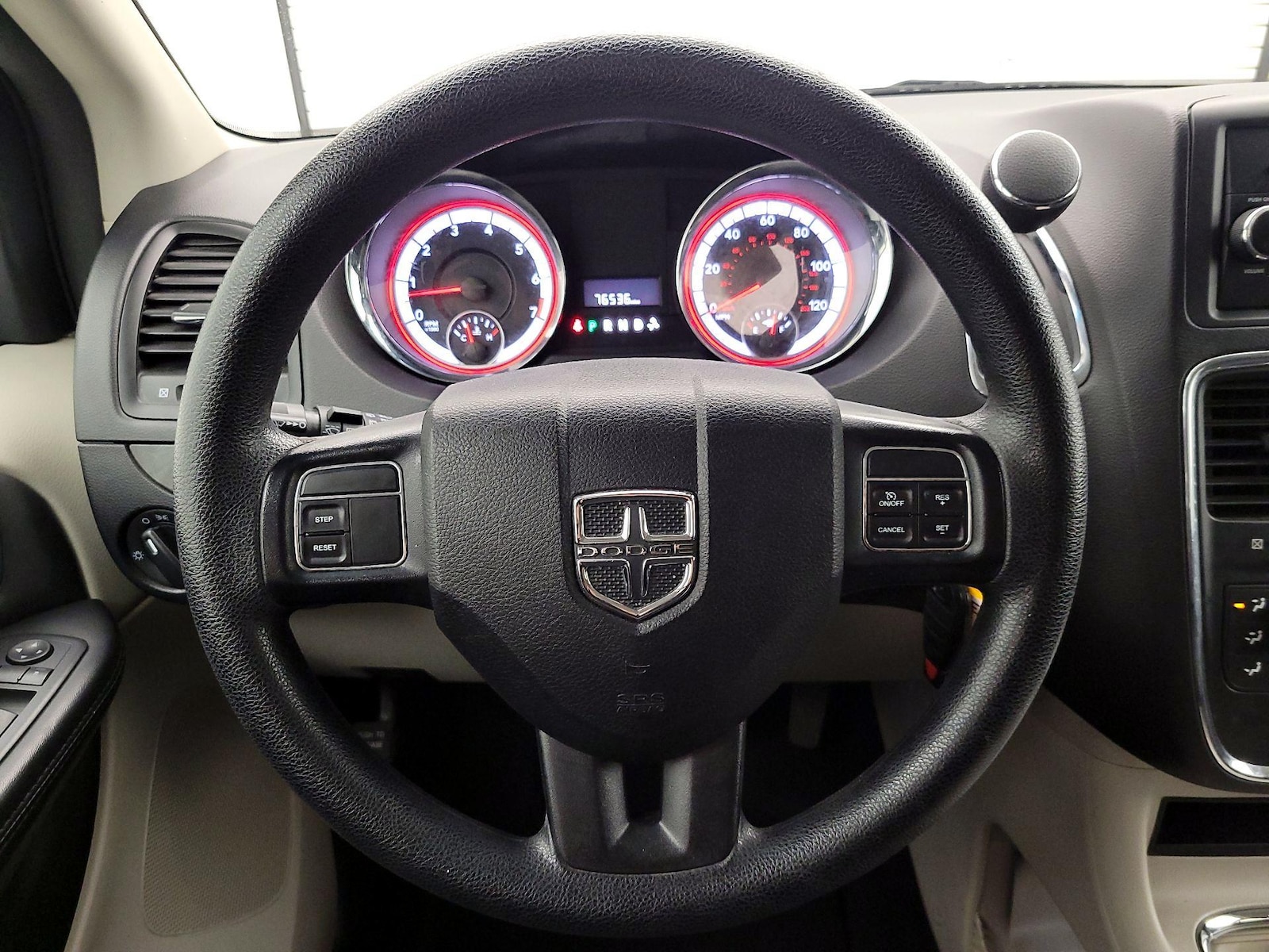 2016 Dodge Grand Caravan SXT - Photo 11