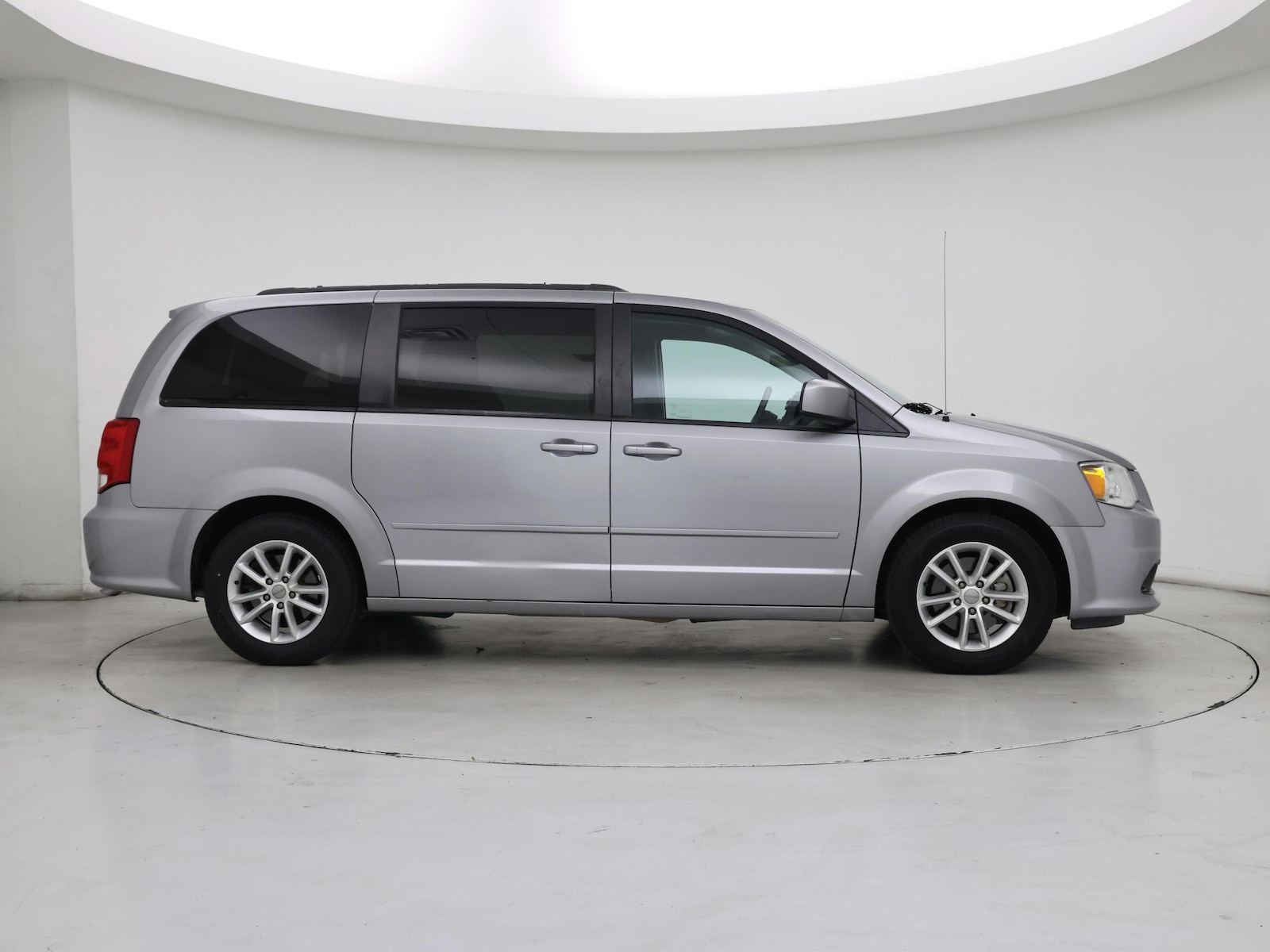 2016 Dodge Grand Caravan SXT - Photo 8