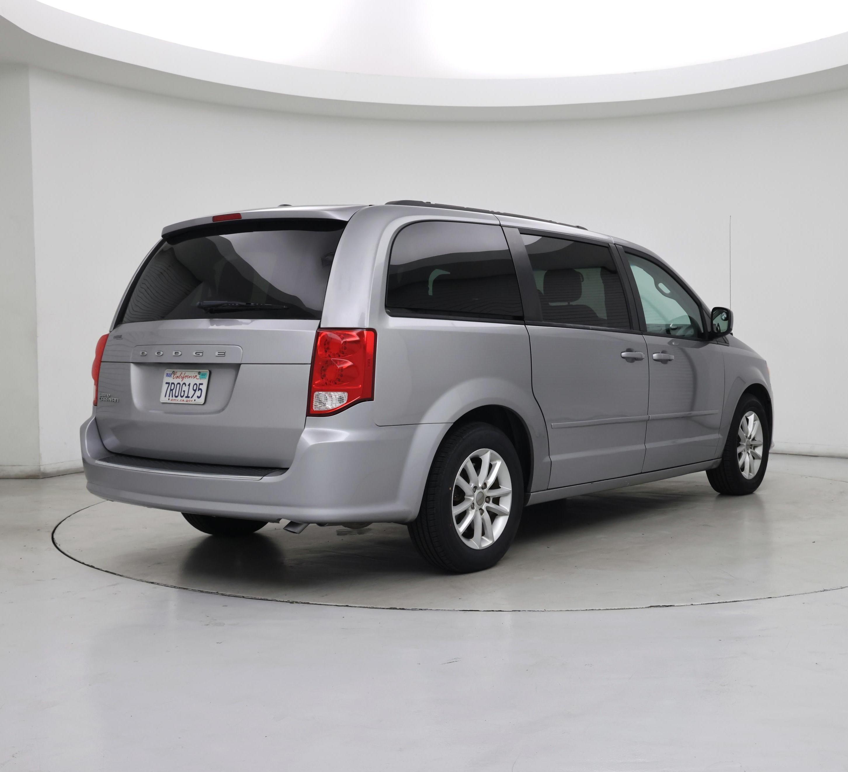 Thumbnail: 2016 Dodge Grand Caravan - 8