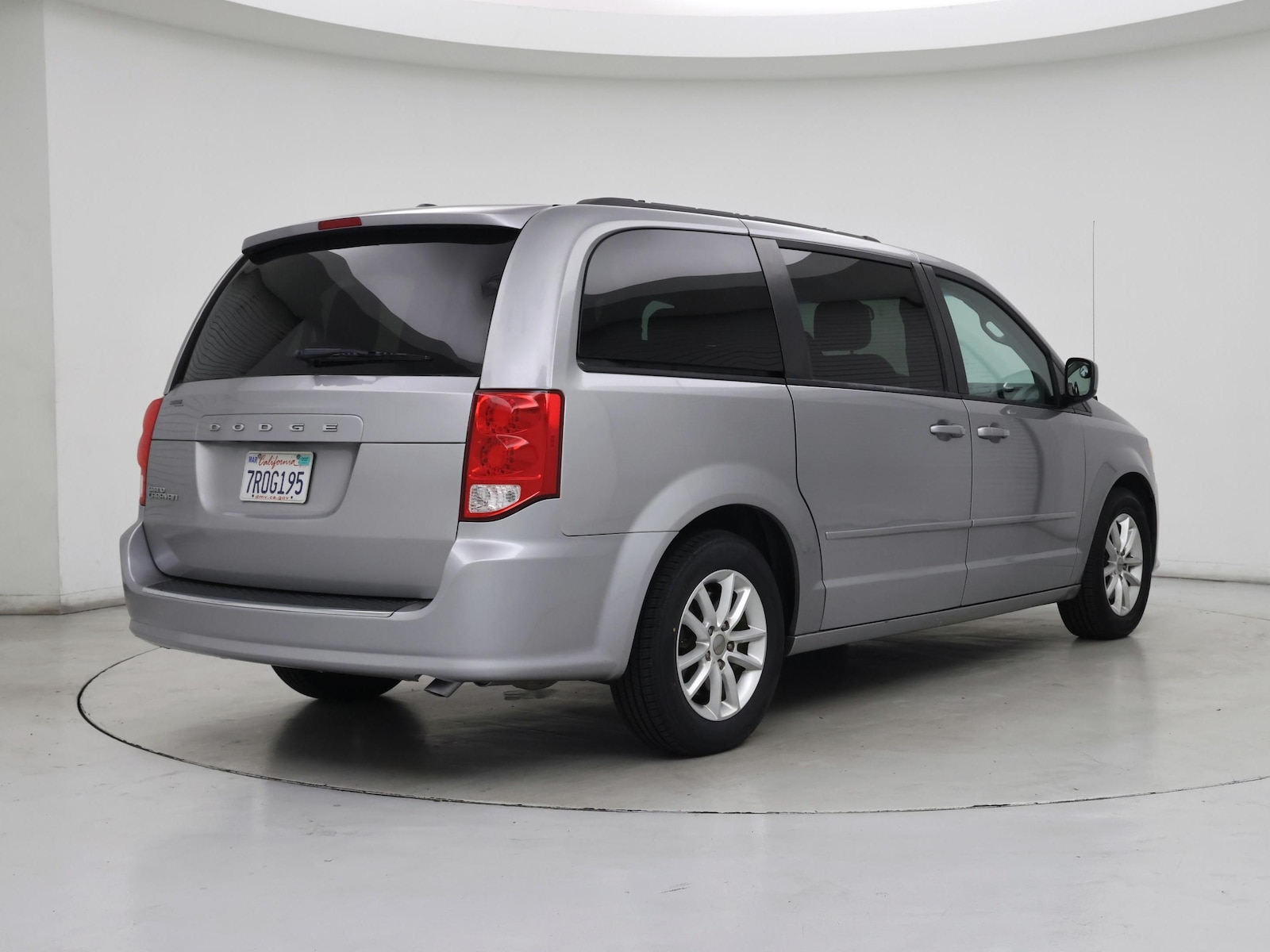 2016 Dodge Grand Caravan SXT - Photo 9