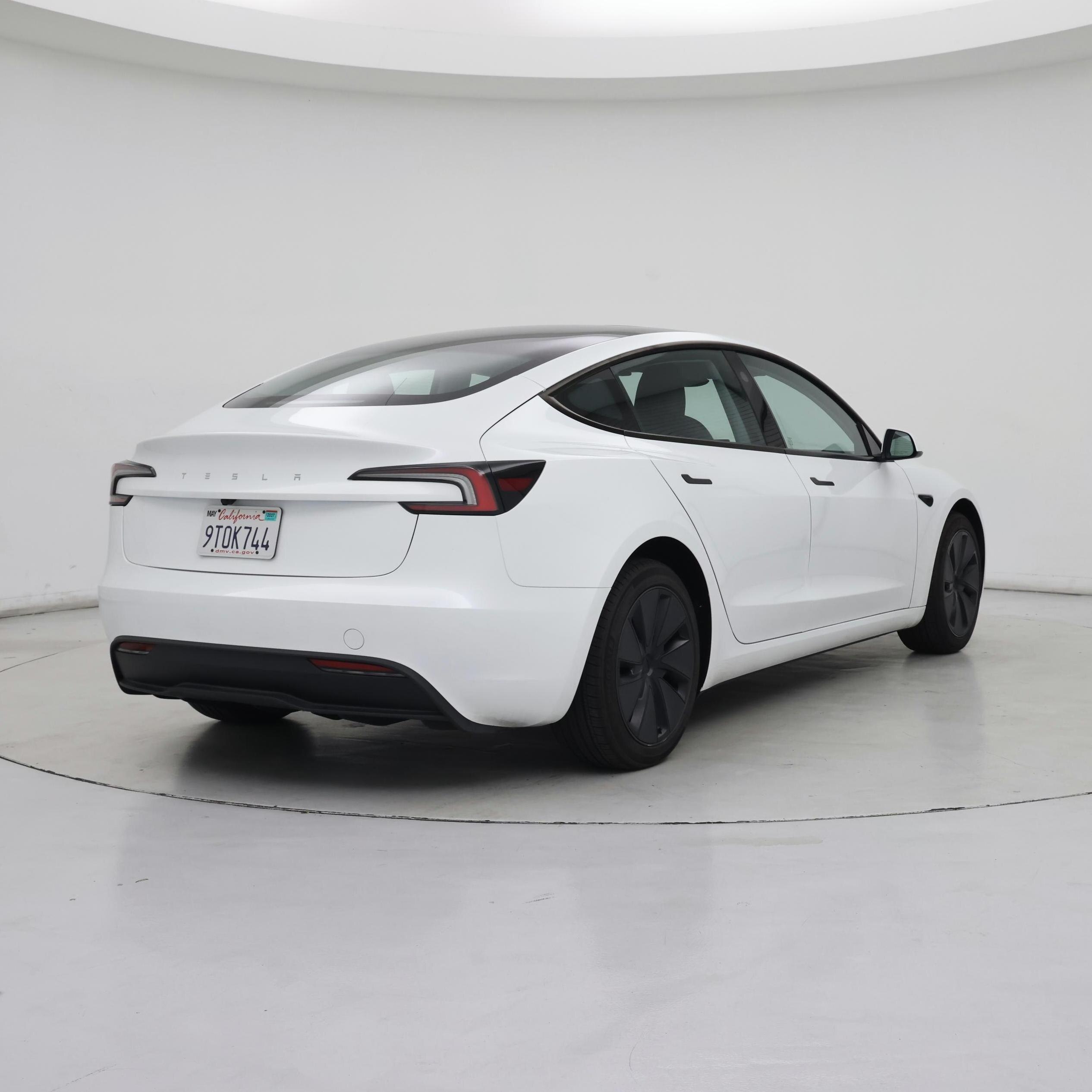 Thumbnail: 2025 Tesla Model 3 - 8
