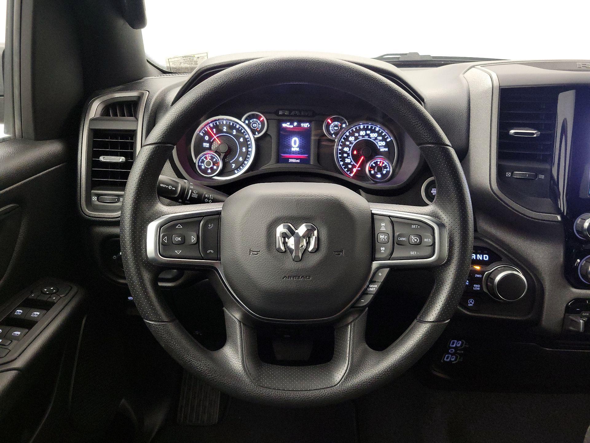 Thumbnail: 2025 RAM 1500 - 10
