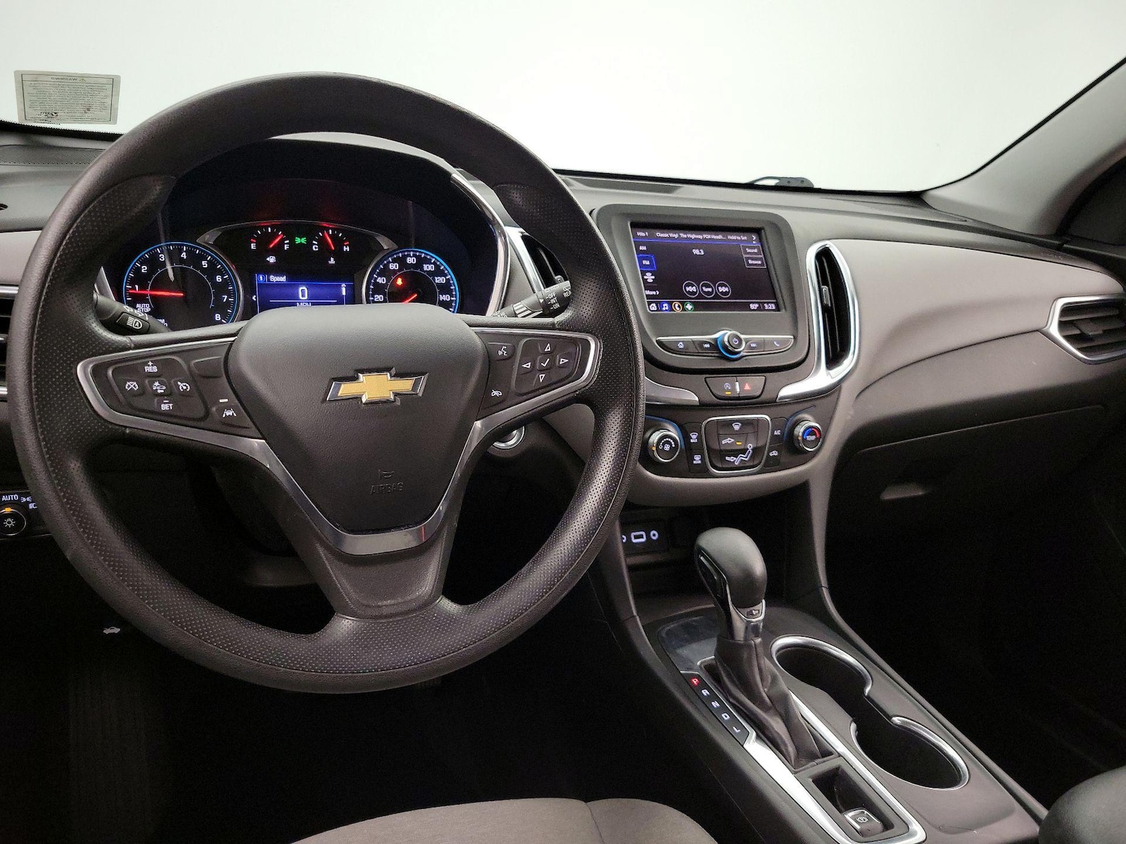 2022 Chevrolet Equinox LT - Photo 10