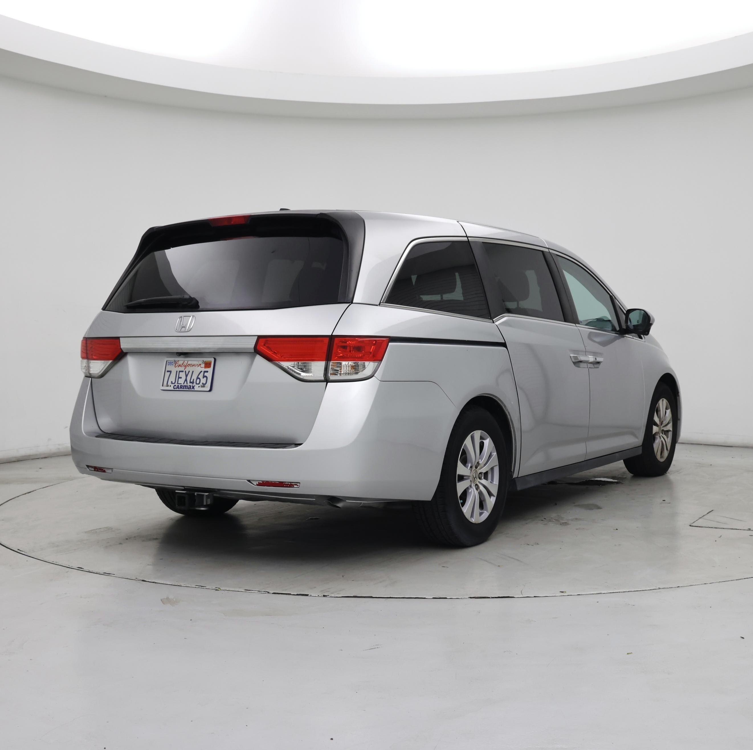 Thumbnail: 2015 Honda Odyssey - 8