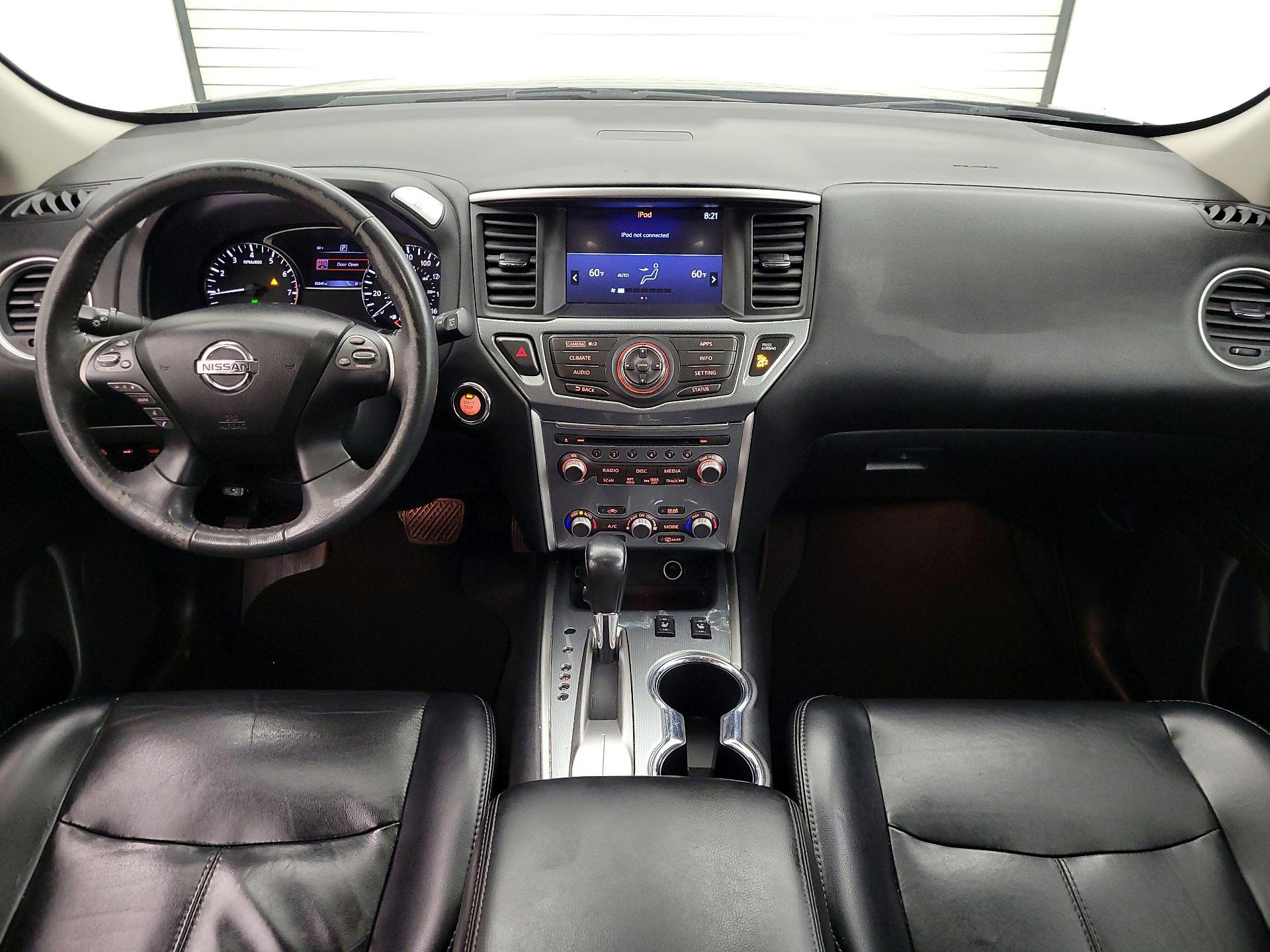 Thumbnail: 2017 Nissan Pathfinder - 9