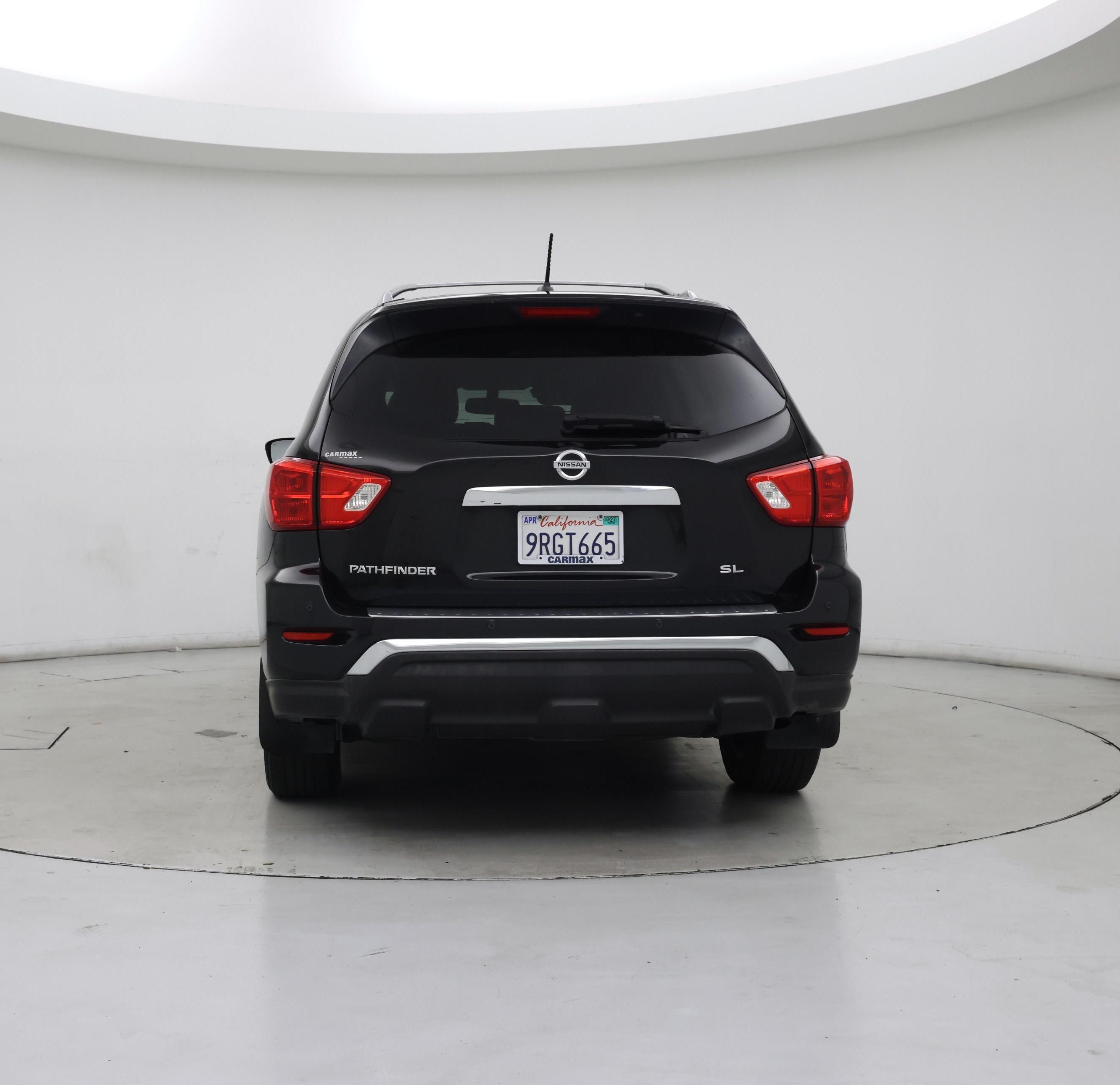 Thumbnail: 2017 Nissan Pathfinder - 6