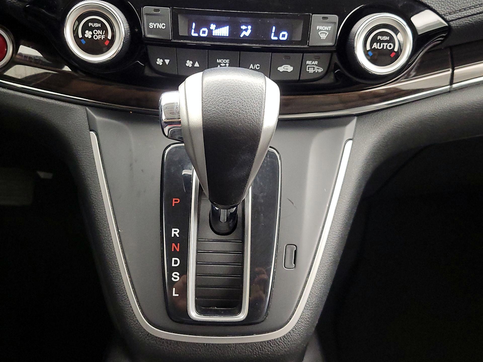 Thumbnail: 2015 Honda CR-V - 17