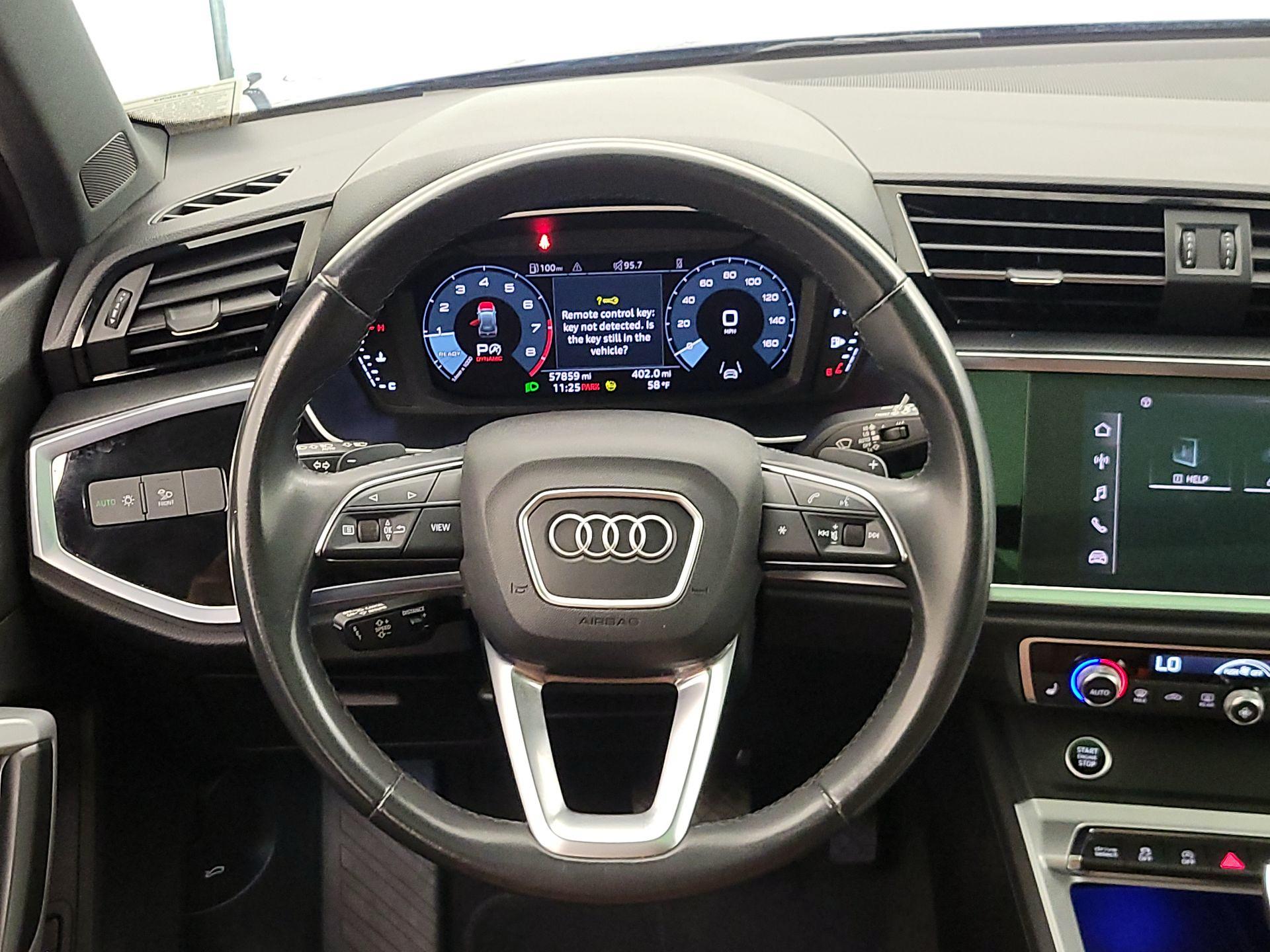 Thumbnail: 2022 Audi Q3 - 10