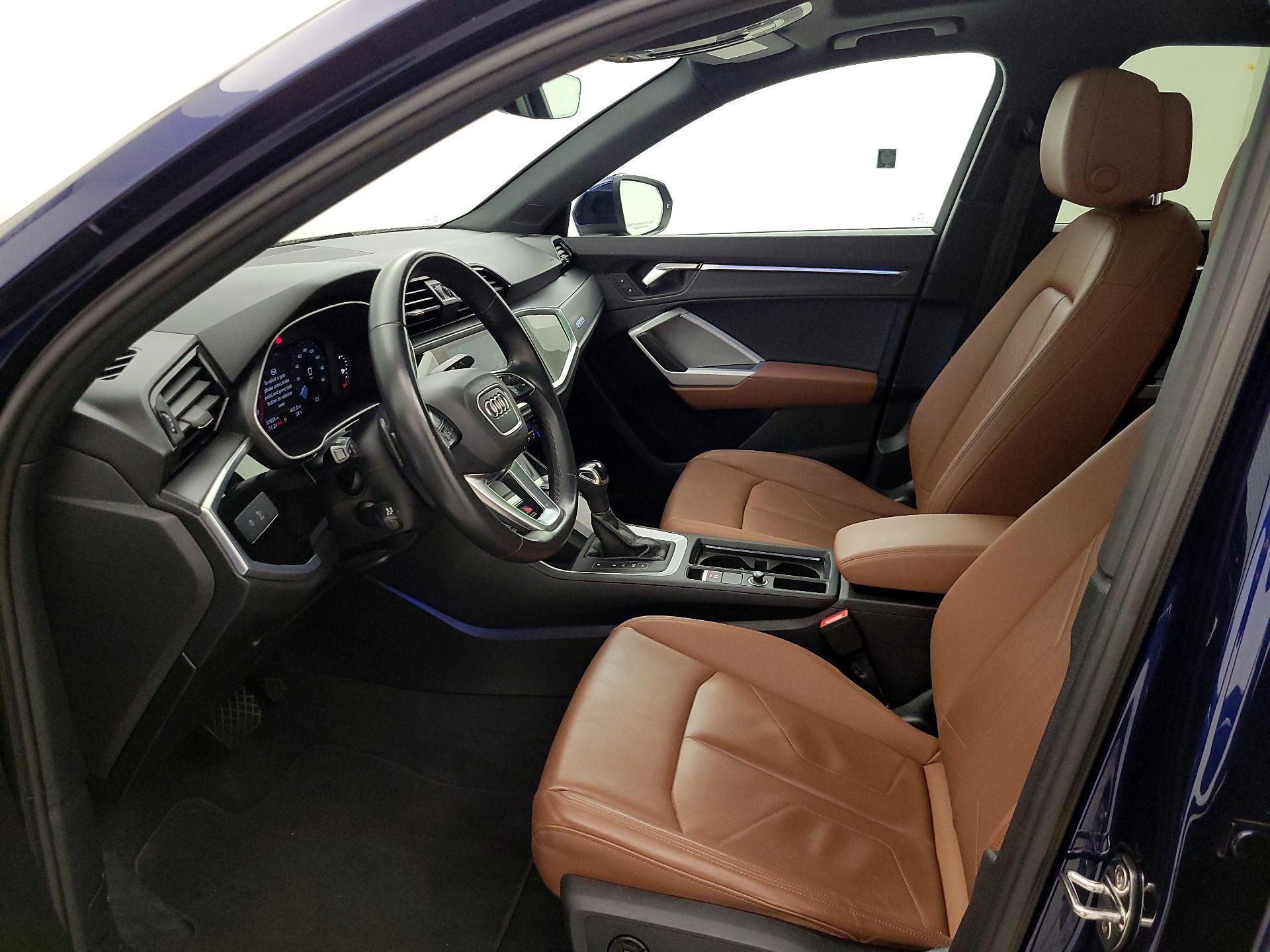 Thumbnail: 2022 Audi Q3 - 11